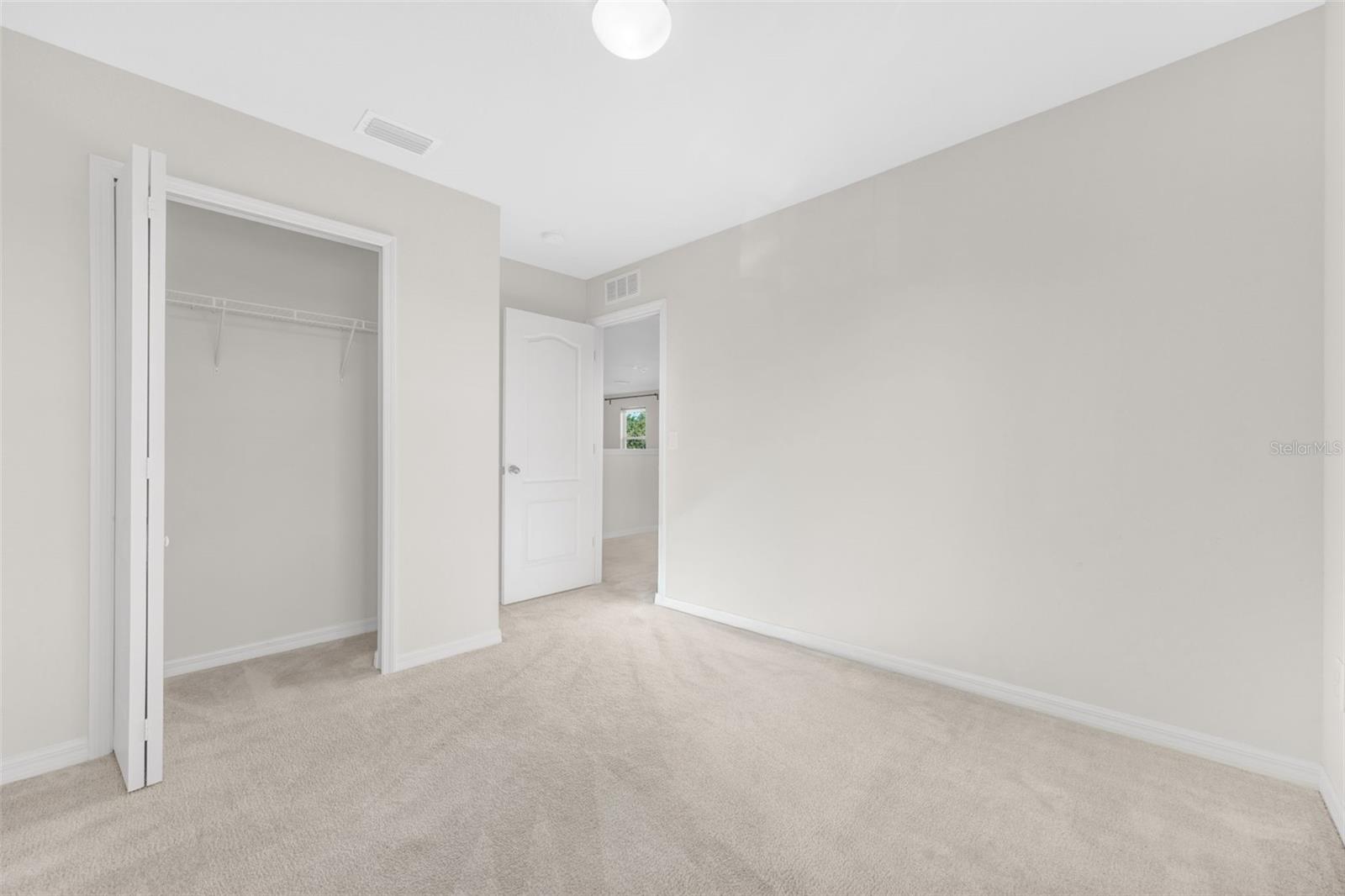 Image 31 of 43 For 11904 Grand Kempston Drive