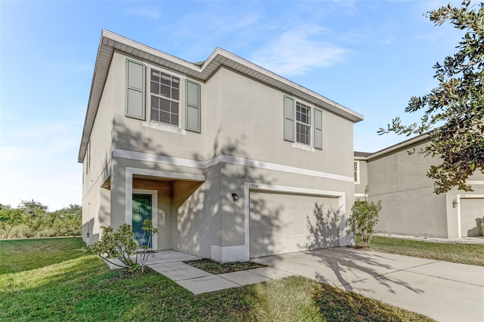 Image 4 of 43 For 11904 Grand Kempston Drive