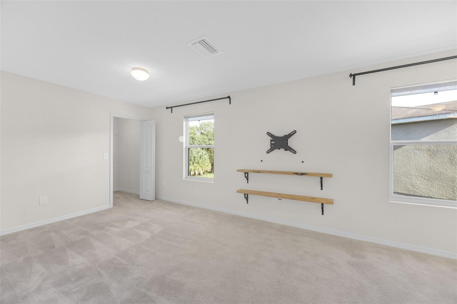 Image 7 of 43 For 11904 Grand Kempston Drive