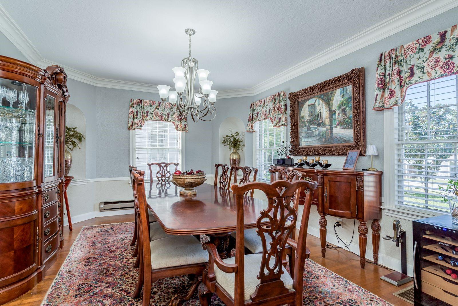 Image 10 of 77 For 1111 Line Street