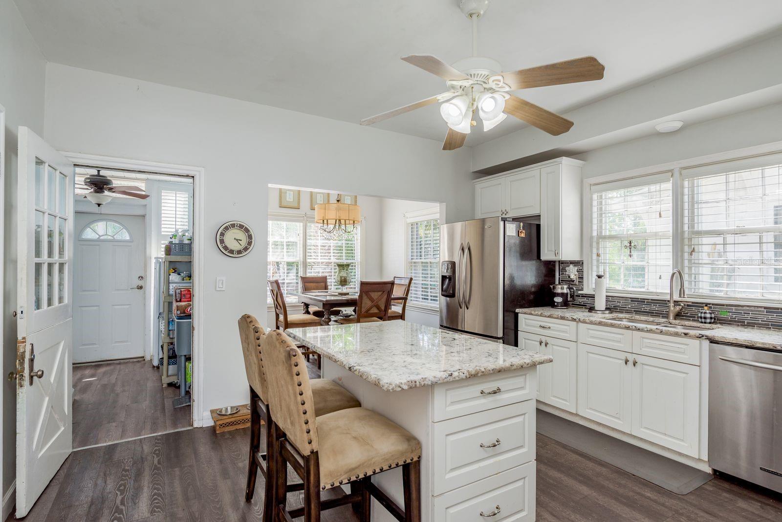 Image 13 of 77 For 1111 Line Street