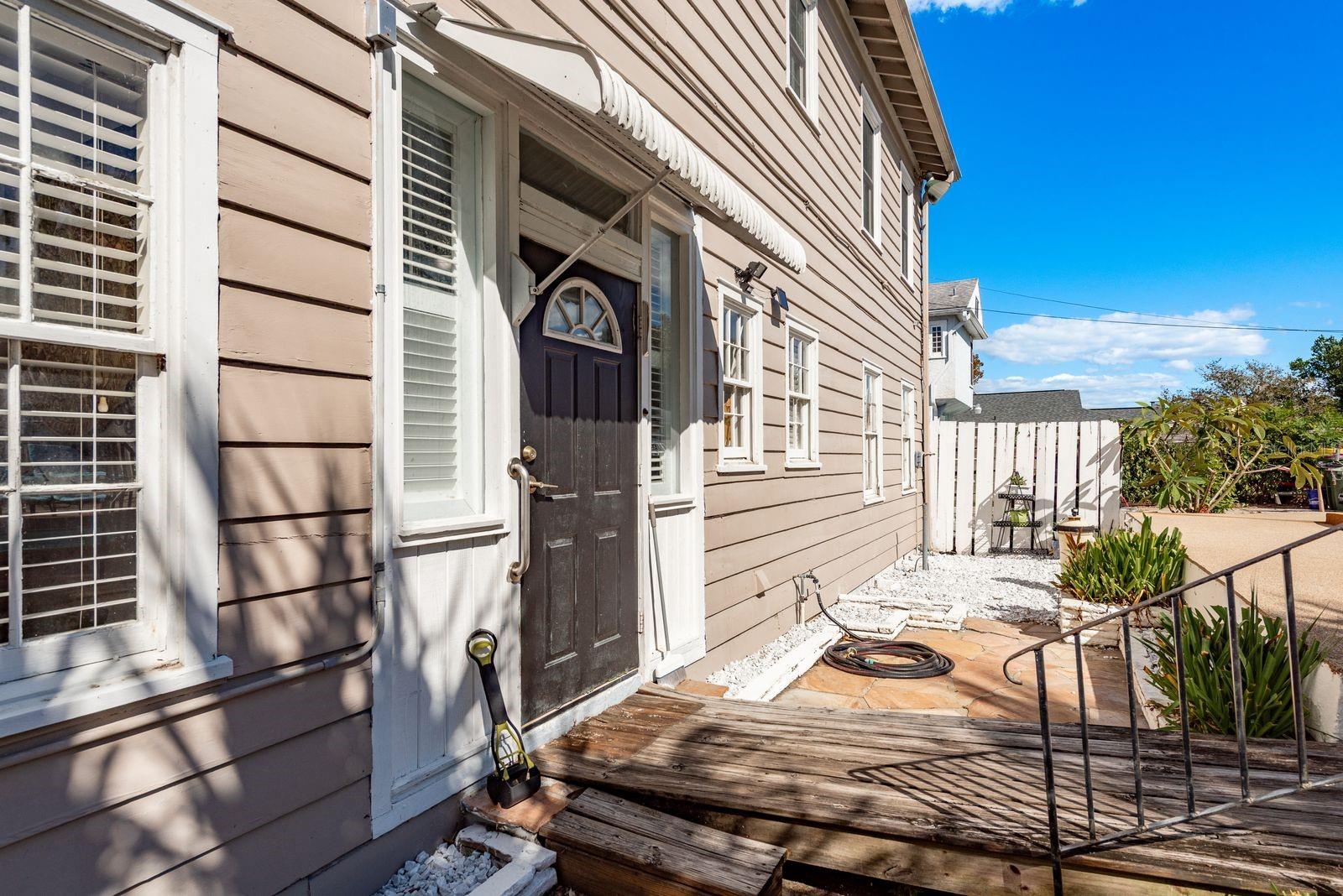 Image 41 of 77 For 1111 Line Street