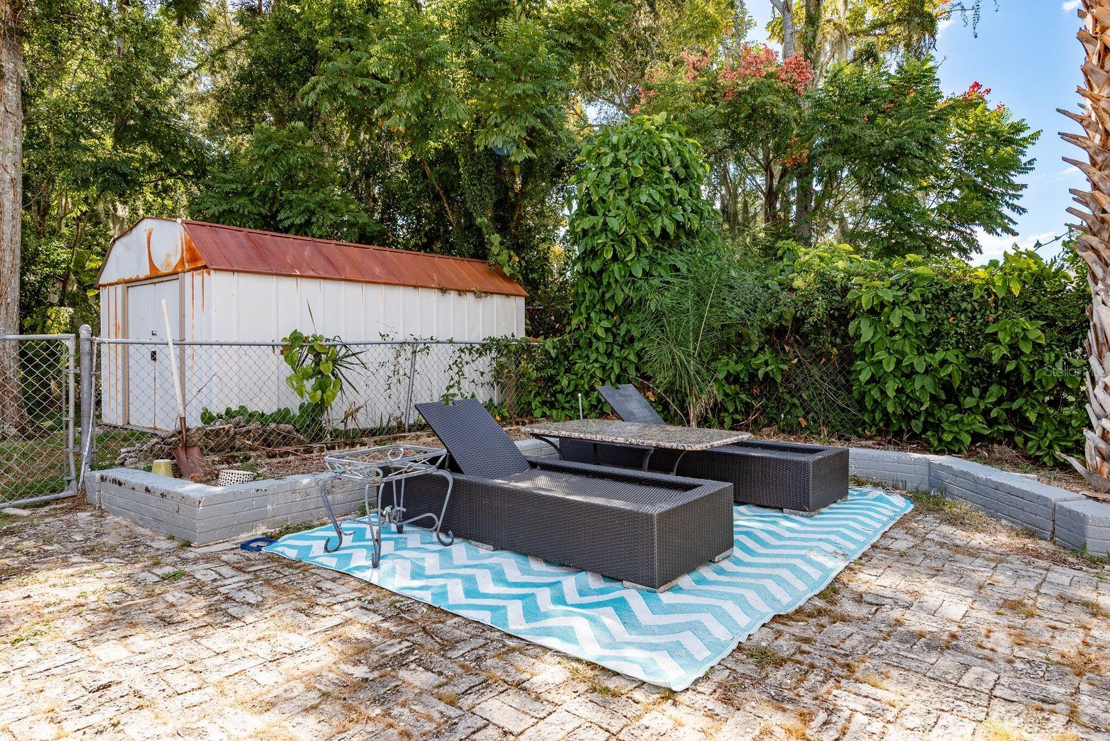 Image 42 of 77 For 1111 Line Street