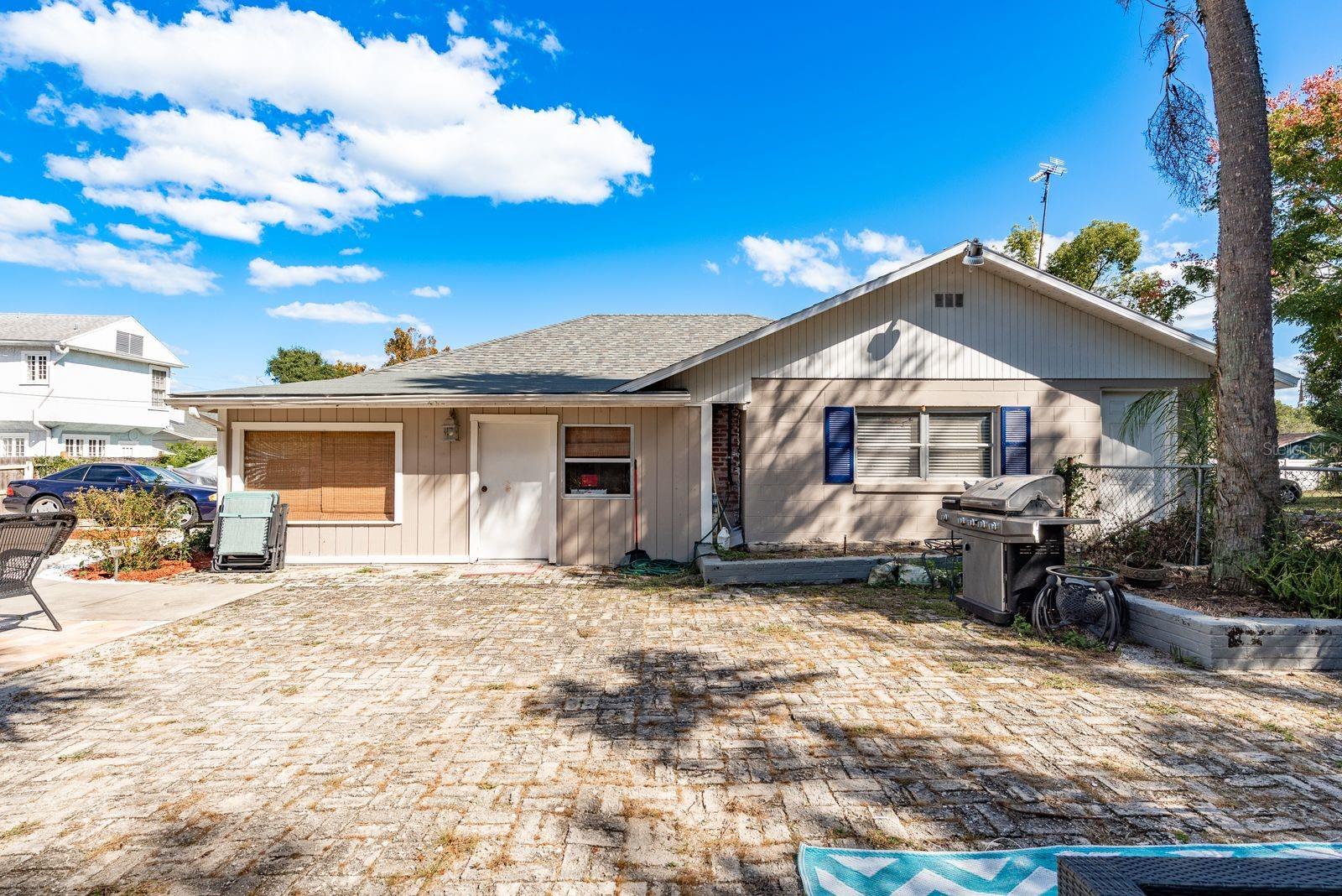 Image 51 of 77 For 1111 Line Street