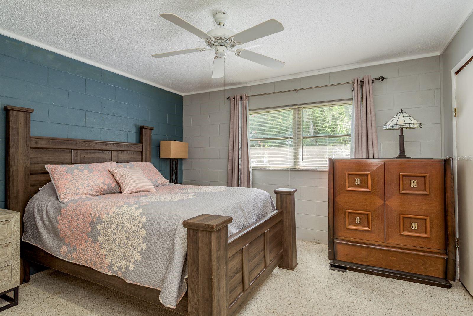 Image 61 of 77 For 1111 Line Street