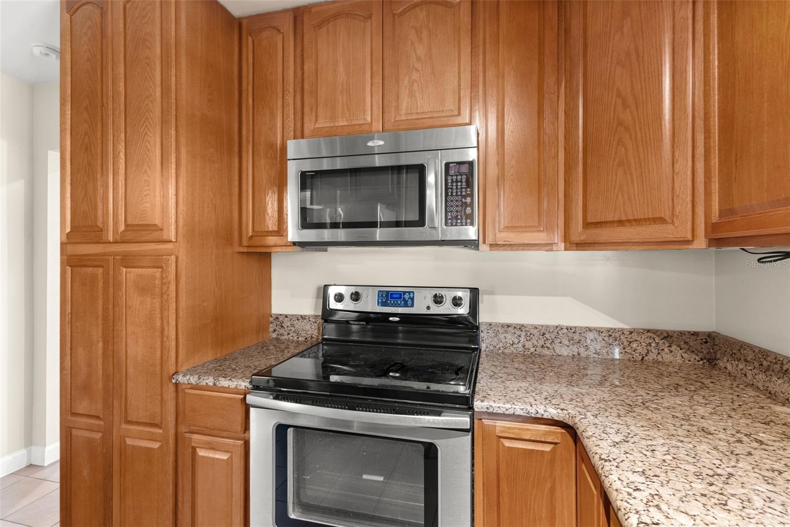 Image 14 of 34 For 2604 Exchange Avenue