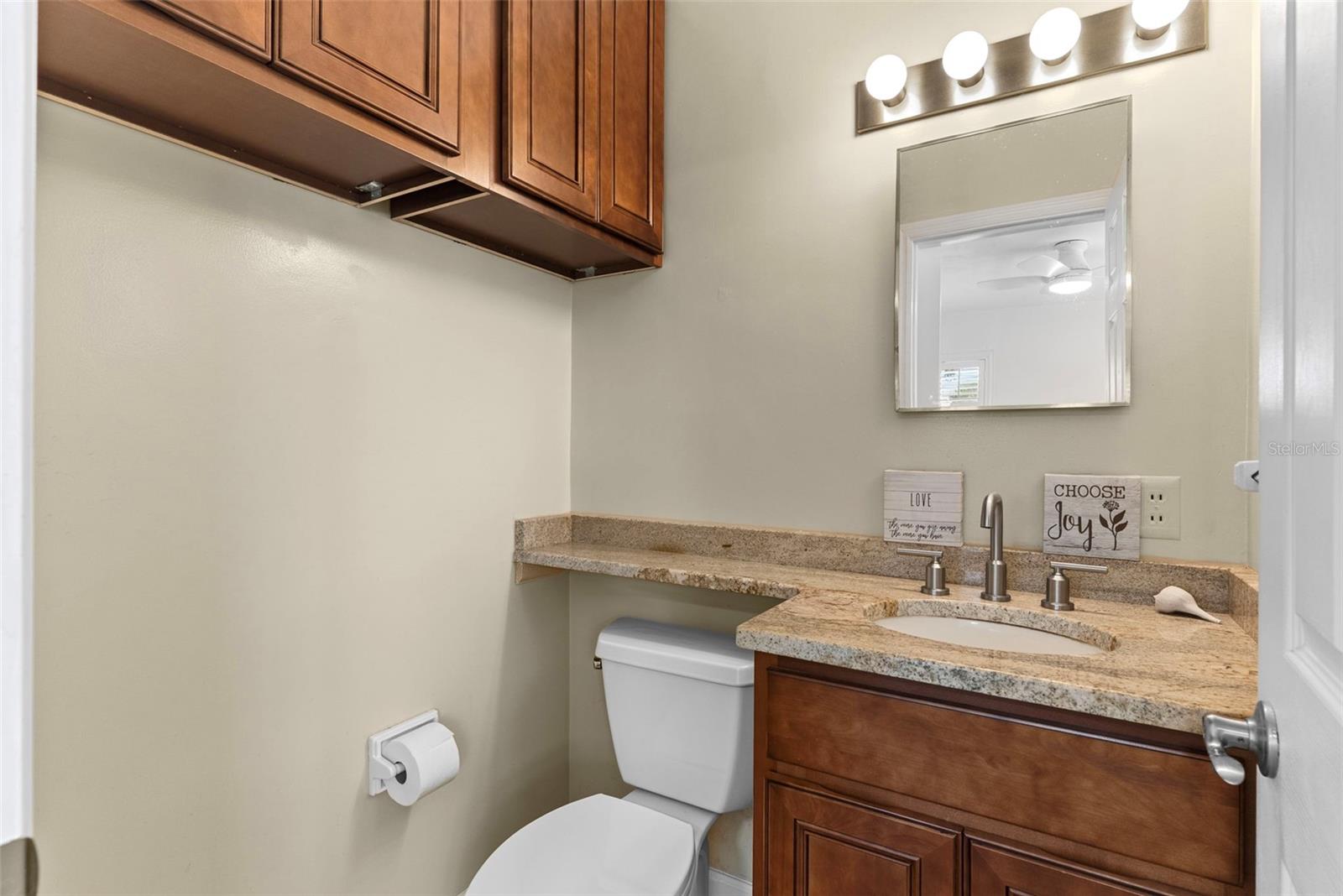 Image 20 of 34 For 2604 Exchange Avenue