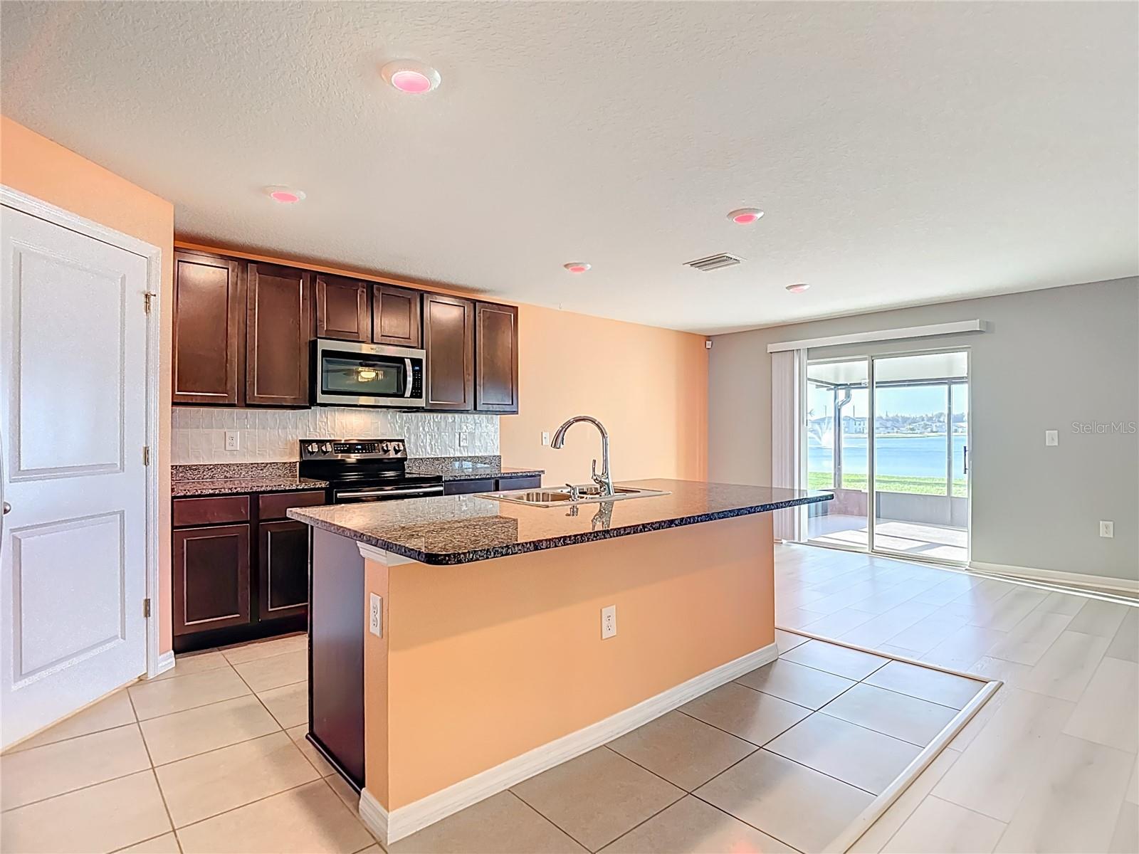 Image 11 of 92 For 8075 Broad Pointe Drive