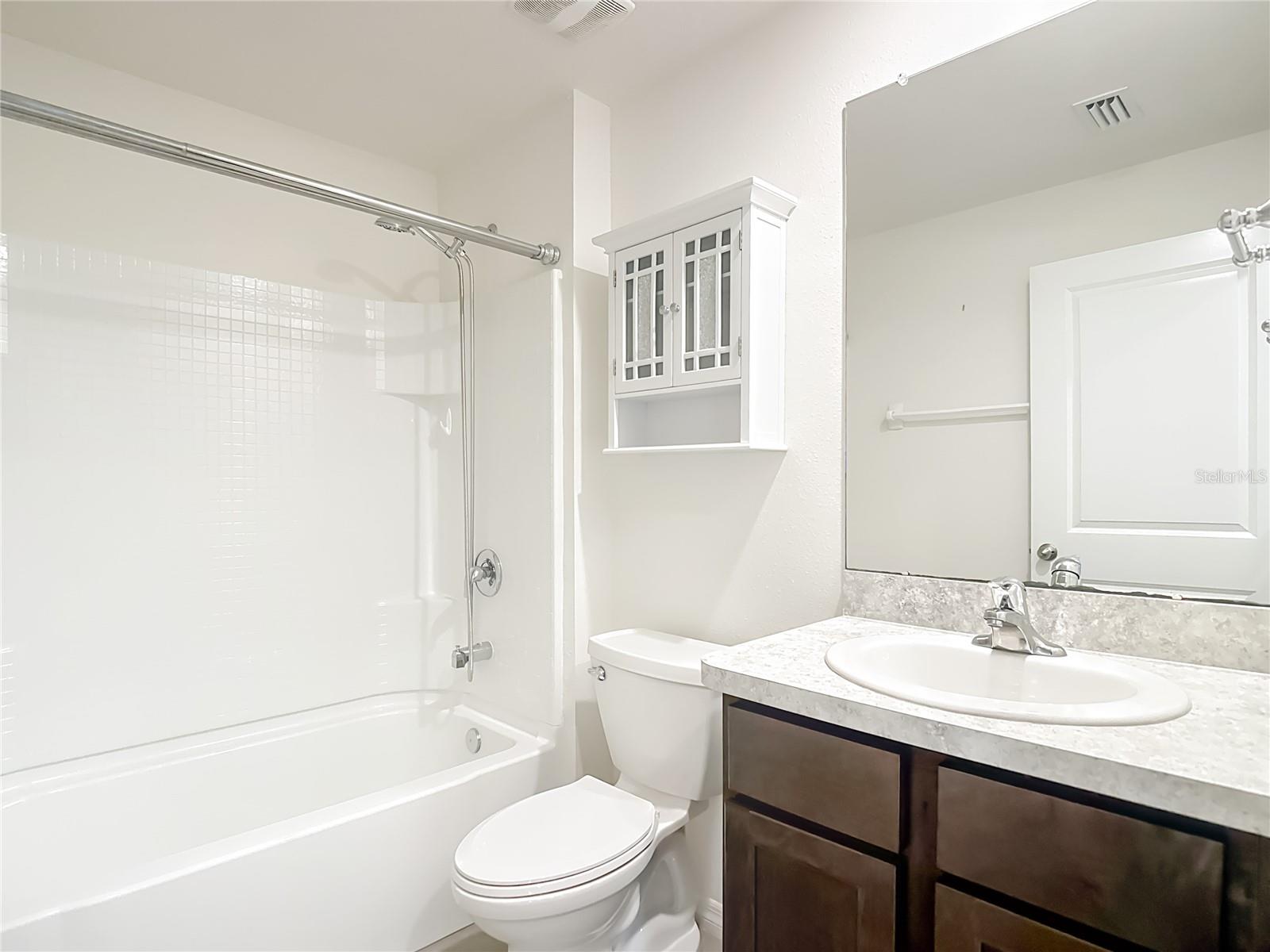 Image 32 of 92 For 8075 Broad Pointe Drive