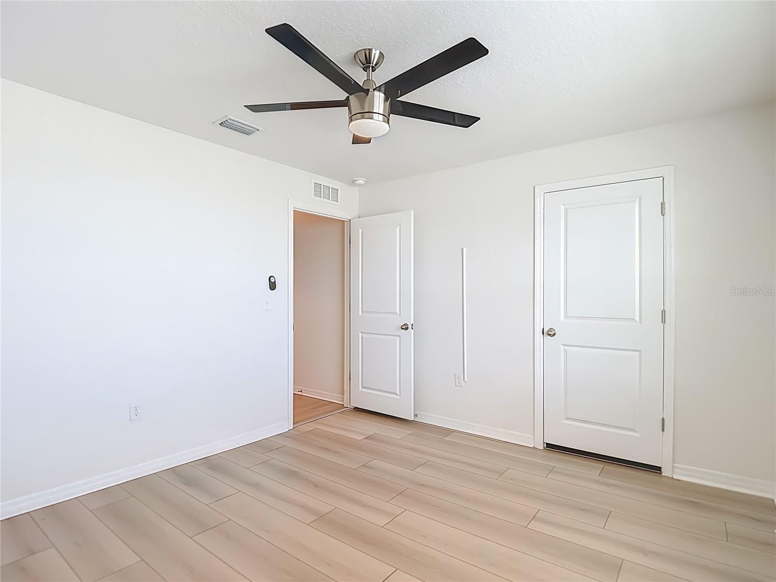 Image 42 of 92 For 8075 Broad Pointe Drive