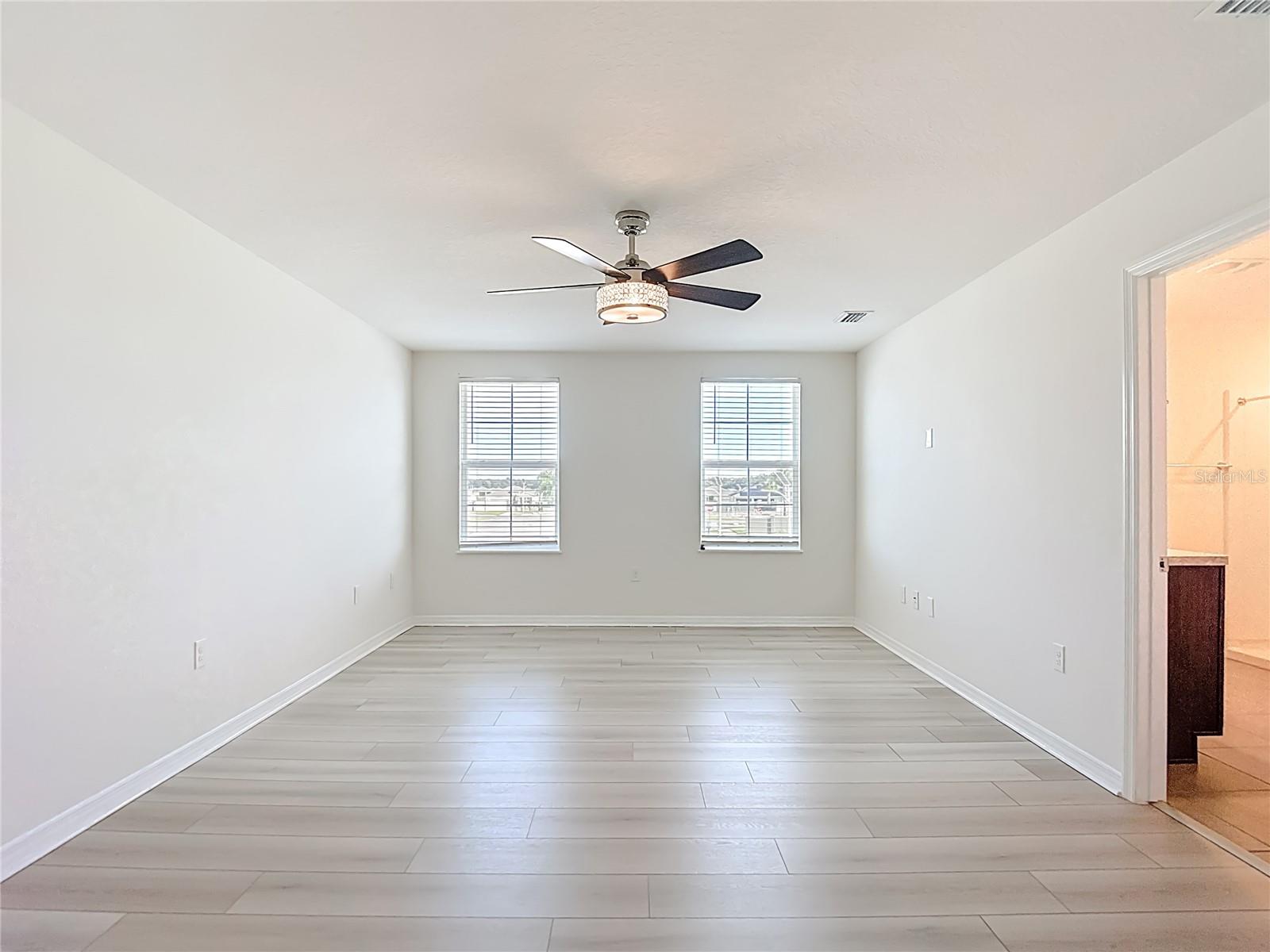 Image 44 of 92 For 8075 Broad Pointe Drive