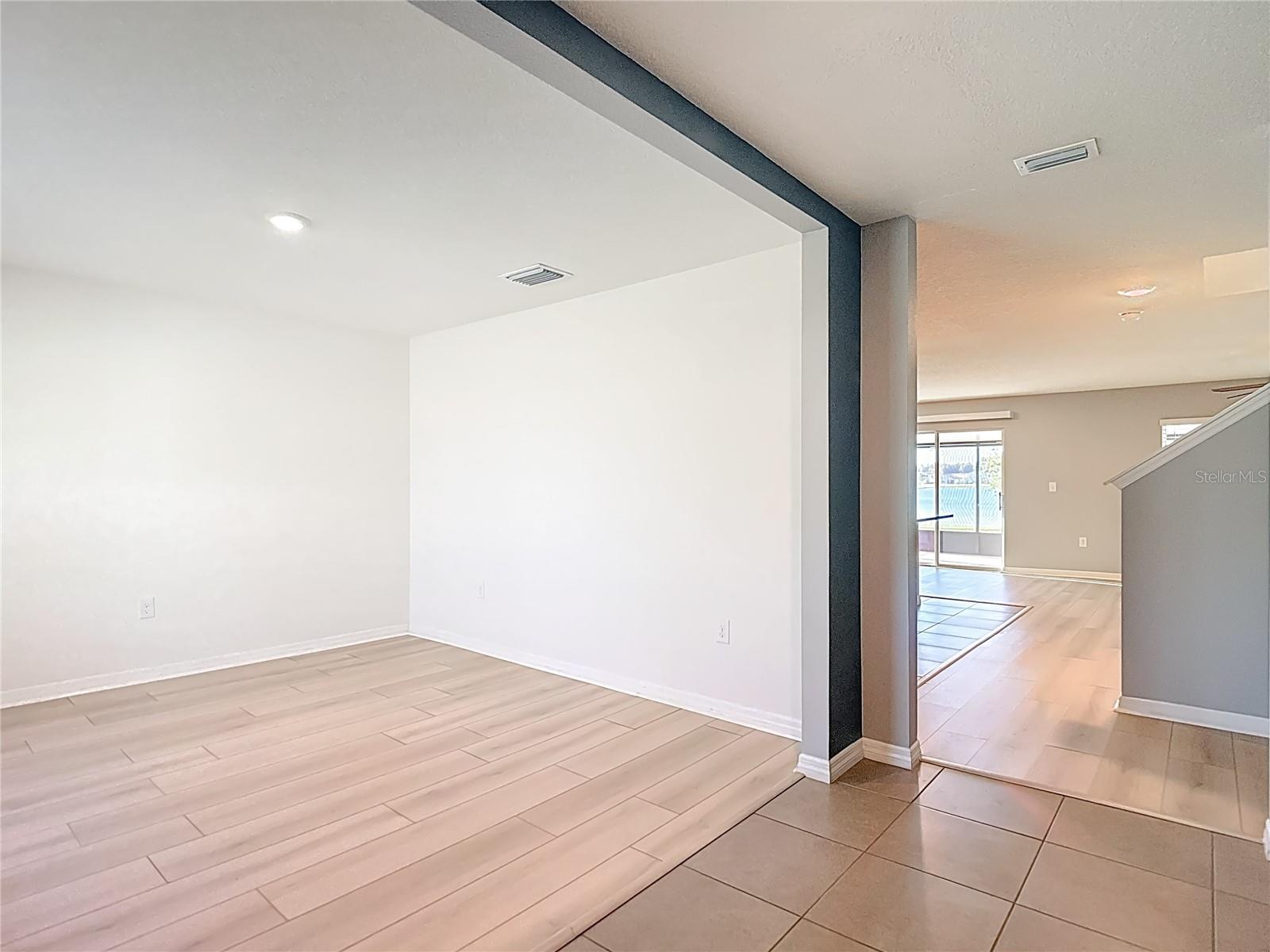 Image 6 of 92 For 8075 Broad Pointe Drive