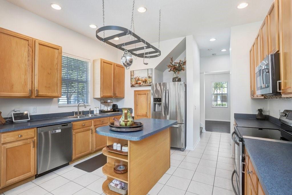 Image 12 of 76 For 10026 Seymour Way