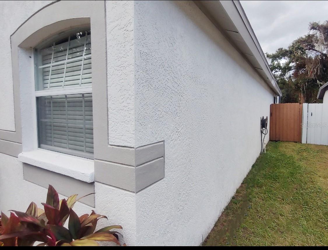 Image 18 of 19 For 2512 Allwood Avenue