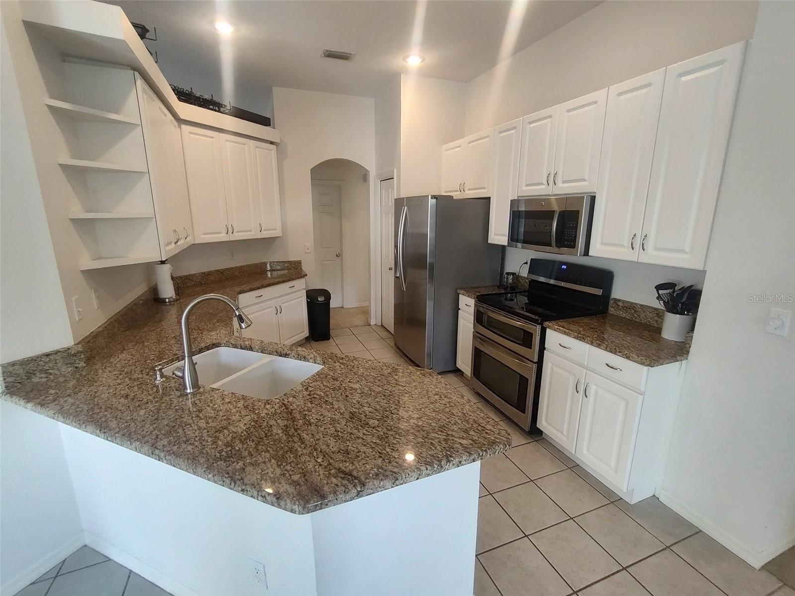 Image 4 of 14 For 2512 Allwood Avenue