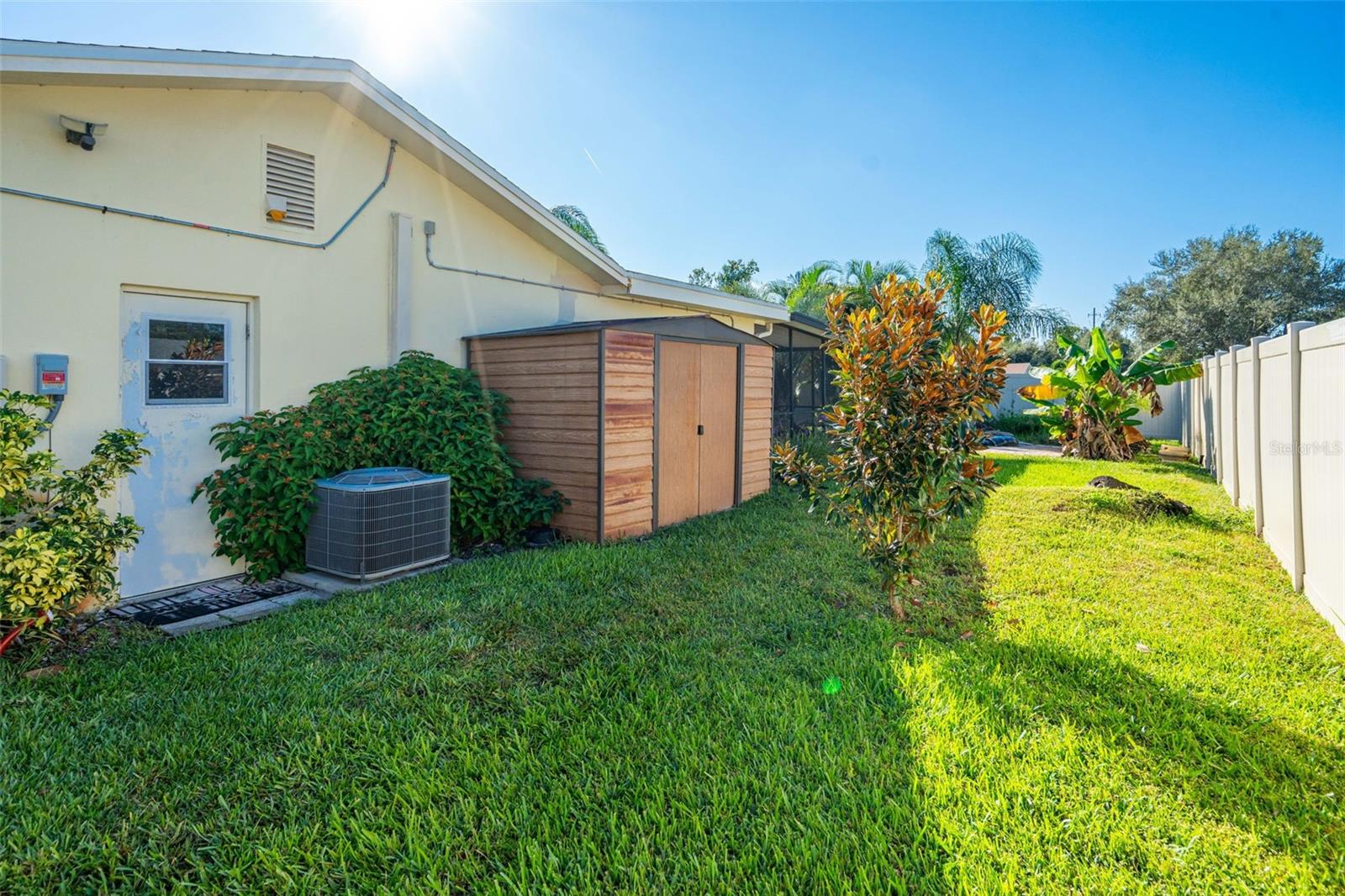 Image 34 of 37 For 2592 14th Avenue Sw