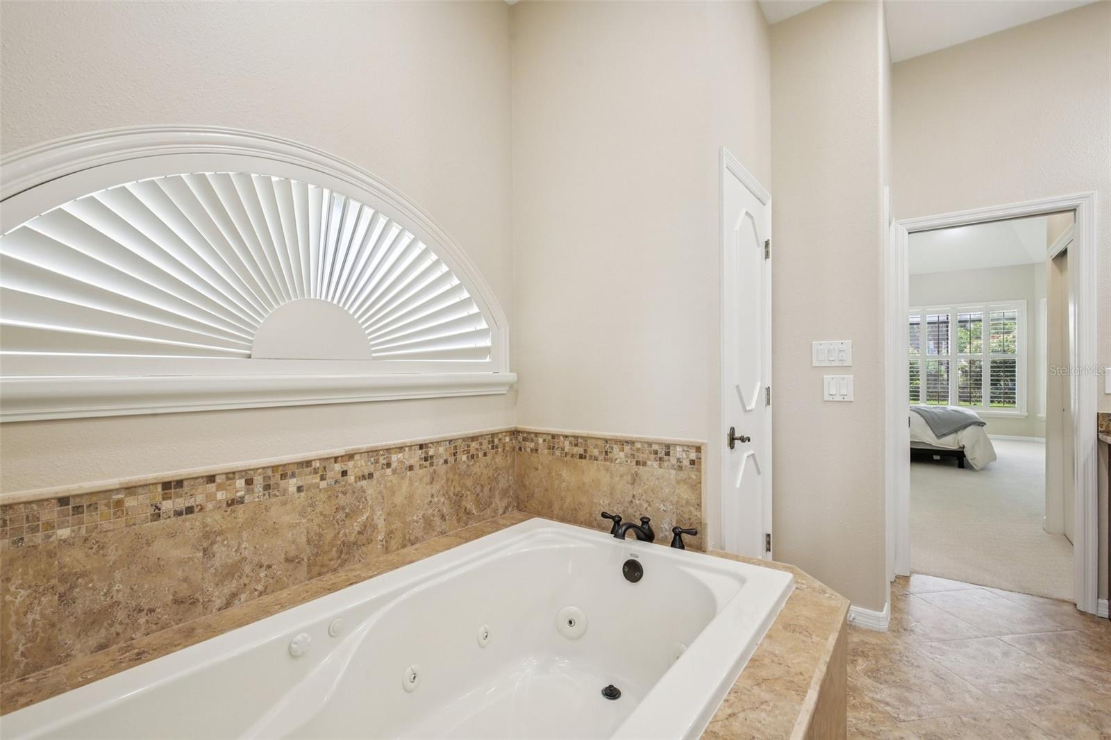 Image 21 of 58 For 4703 Stone Hollow Court