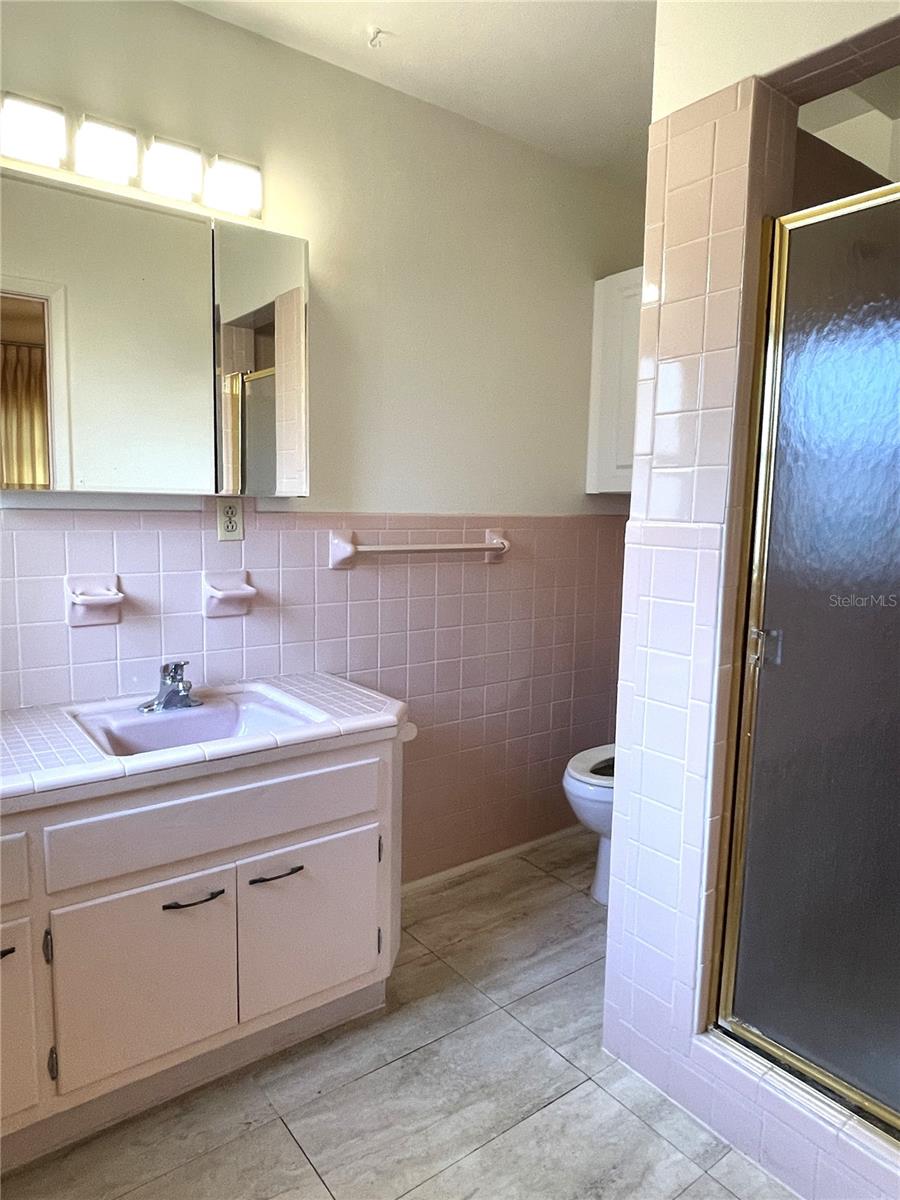 Image 11 of 15 For 11505 Rome Avenue