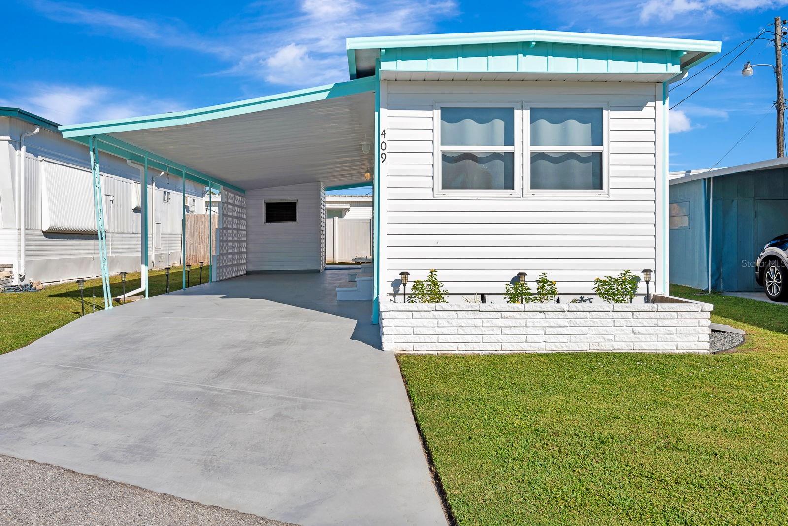 Details for 409 52nd Avenue W, BRADENTON, FL 34207