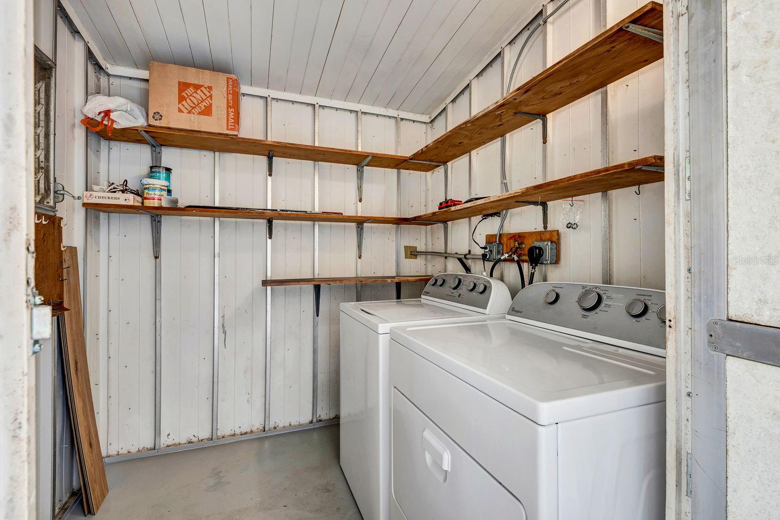 Image 10 of 30 For 409 52nd Avenue W