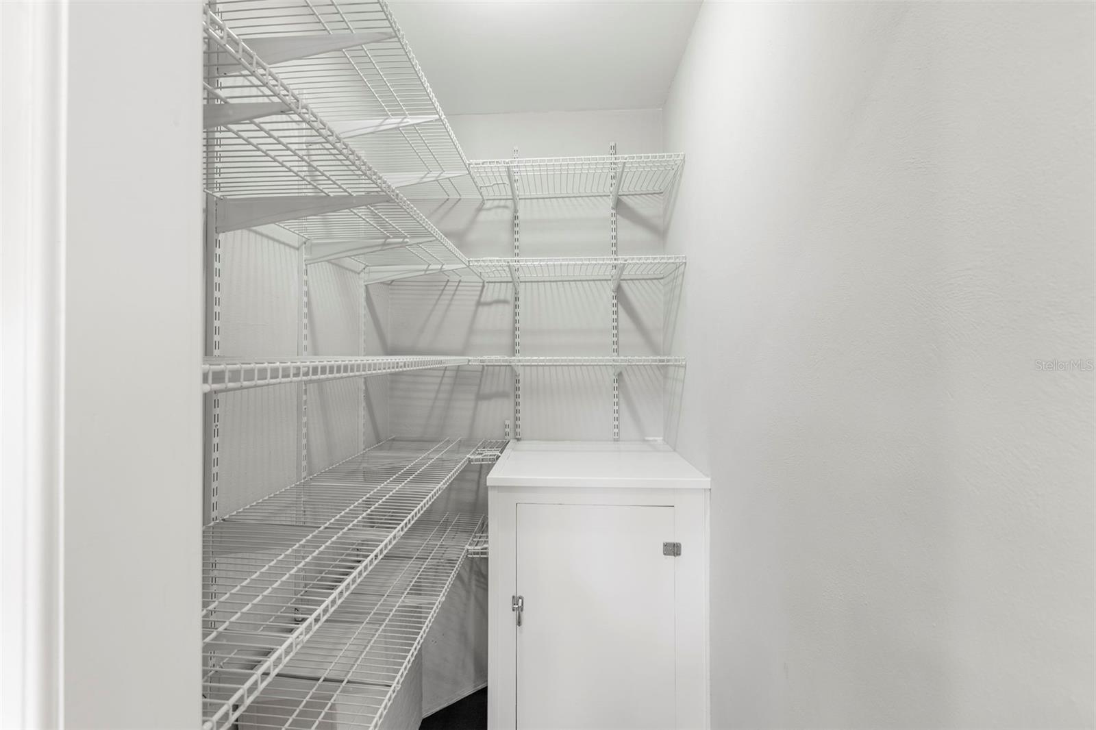 Image 17 of 52 For 8059 31st Avenue N