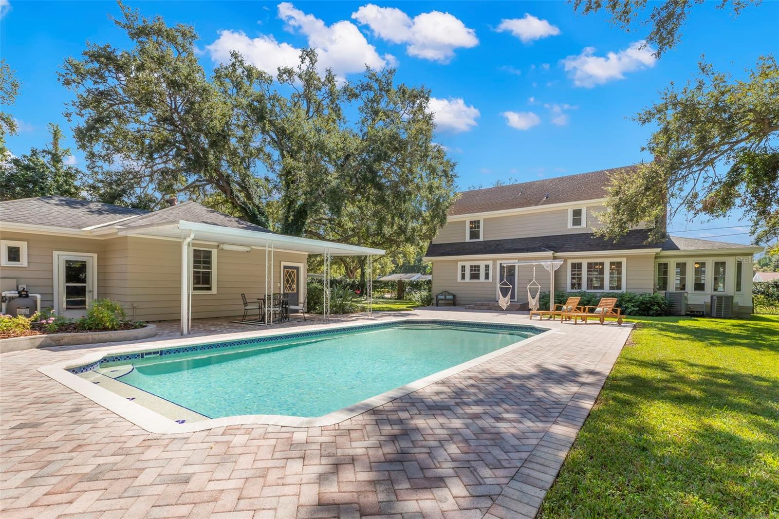 Image 2 of 52 For 8059 31st Avenue N