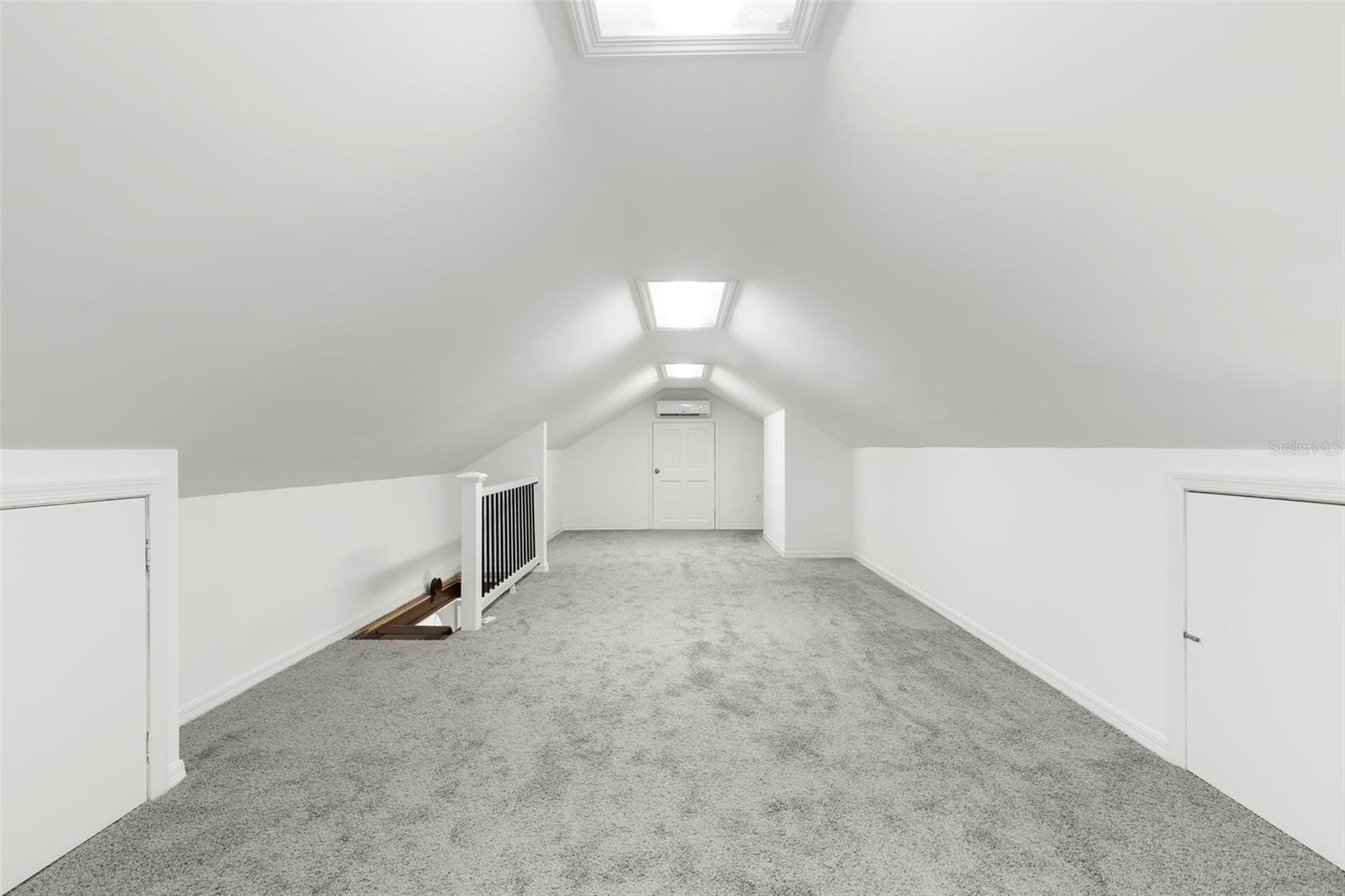 Image 29 of 52 For 8059 31st Avenue N