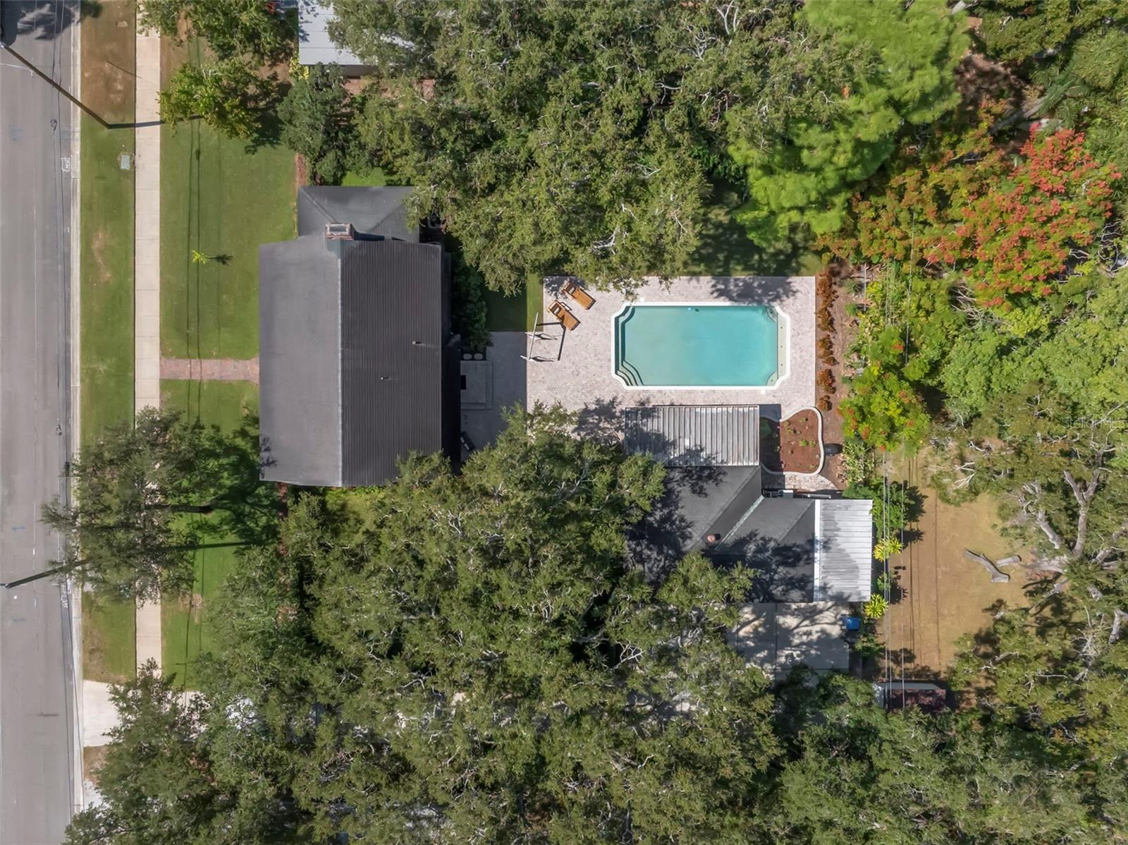 Image 36 of 52 For 8059 31st Avenue N