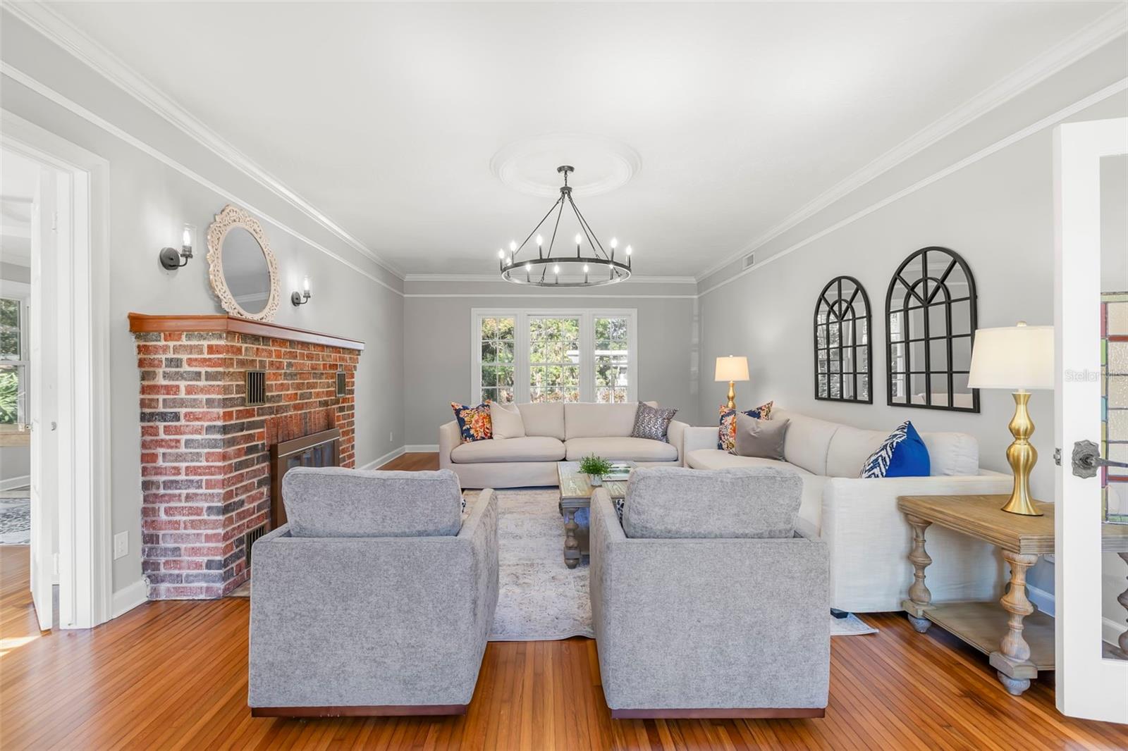 Image 6 of 52 For 8059 31st Avenue N