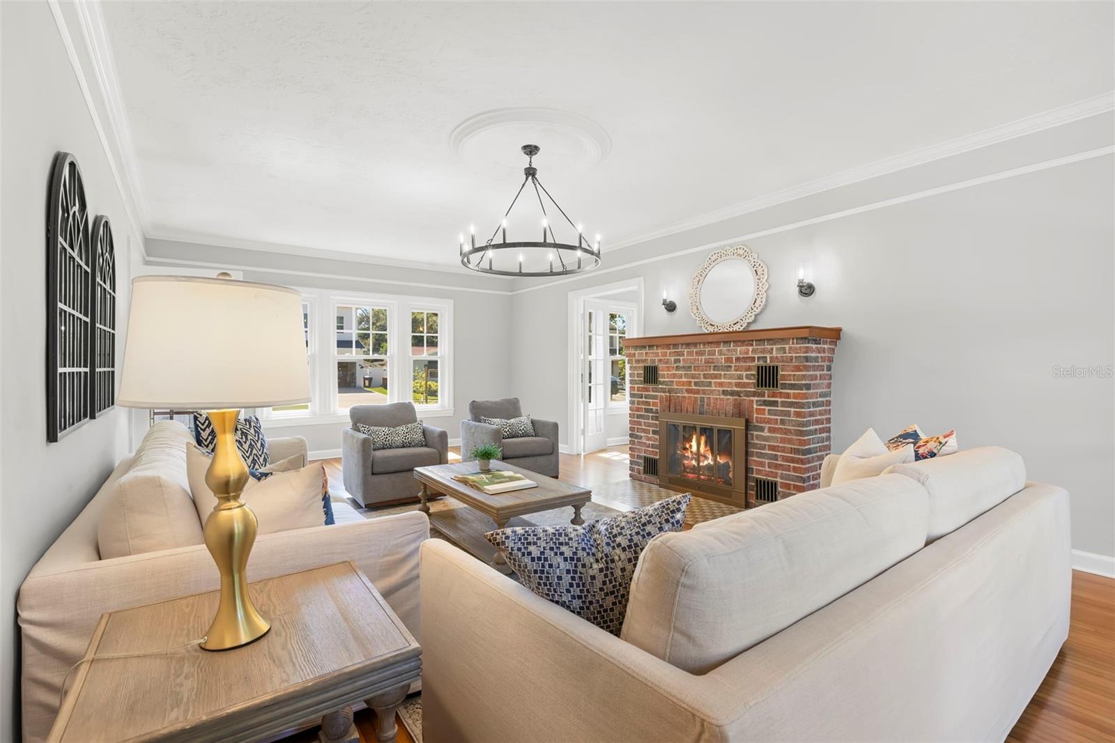 Image 7 of 52 For 8059 31st Avenue N