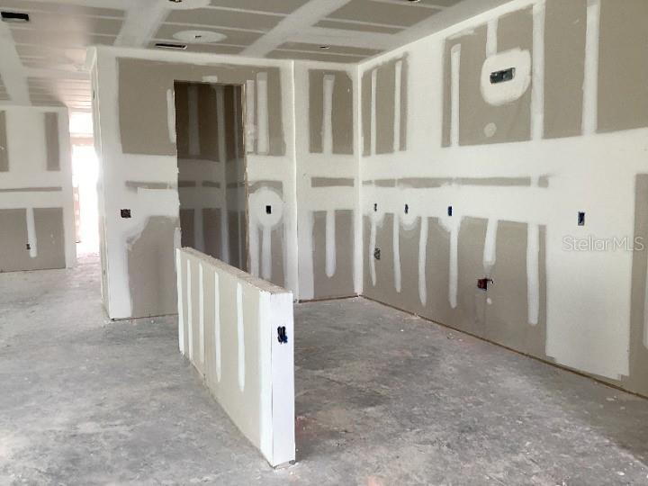 Image 11 of 36 For 4122 Dockyard Dr