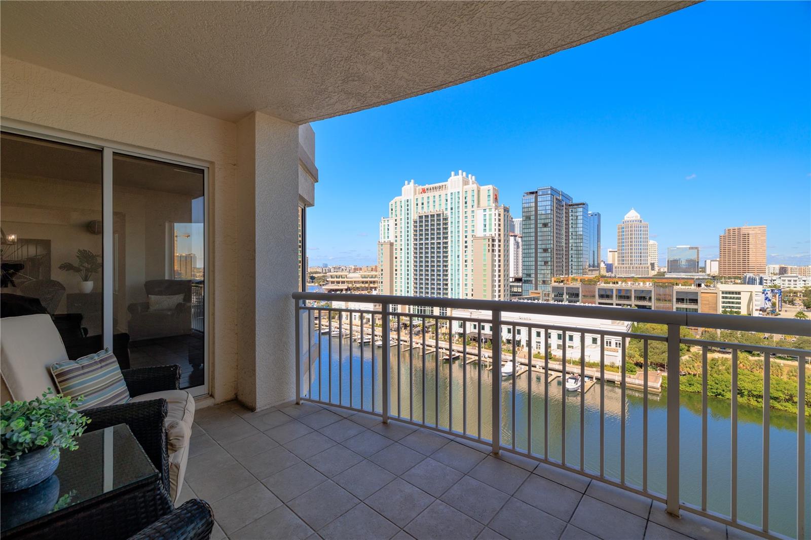 Image 44 of 47 For 371 Channelside Walk Way 1103