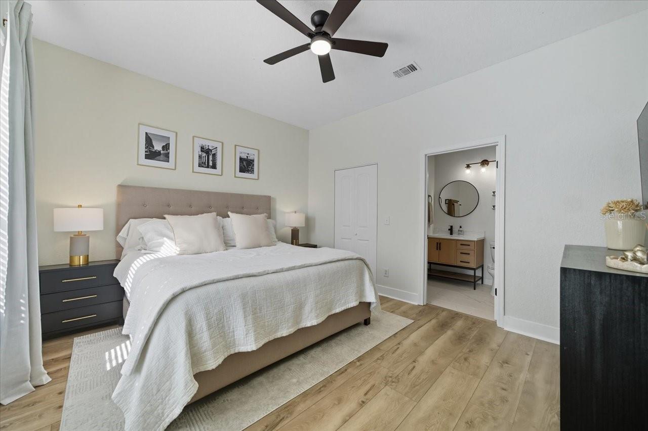 Image 18 of 40 For 606 Seascape Way 606
