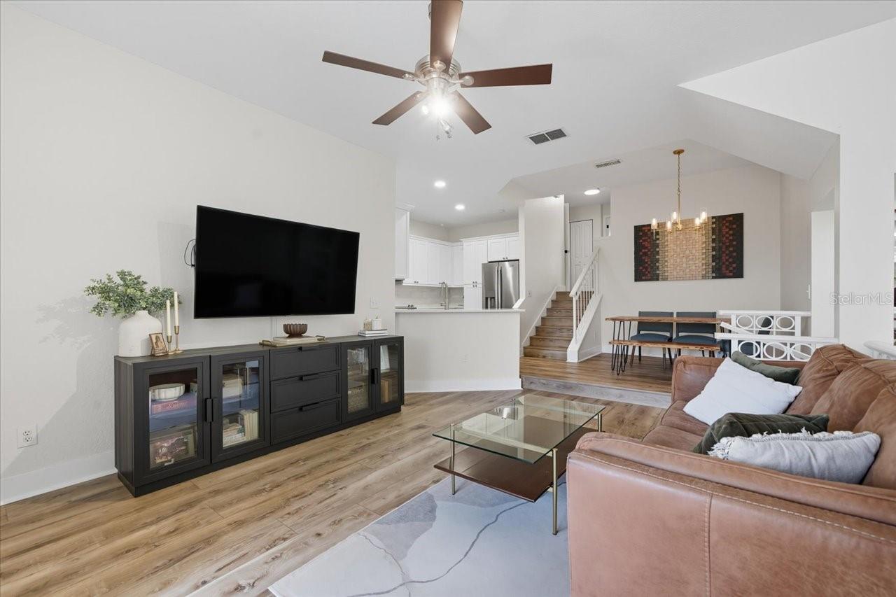 Image 7 of 40 For 606 Seascape Way 606