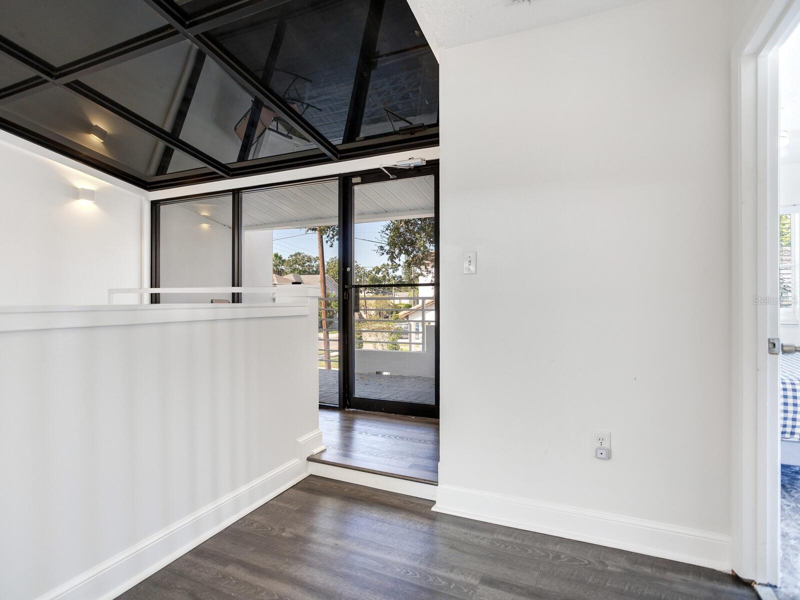 Image 20 of 32 For 3219 San Juan Street B