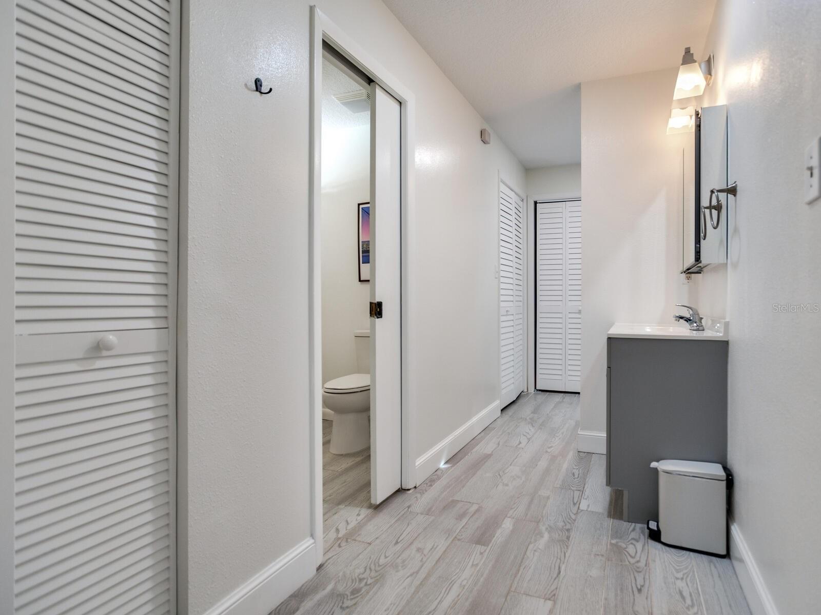 Image 26 of 32 For 3219 San Juan Street B