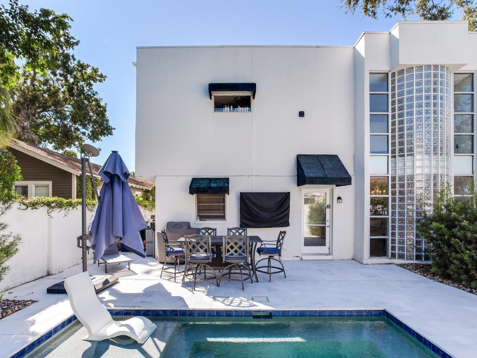 Image 28 of 32 For 3219 San Juan Street B