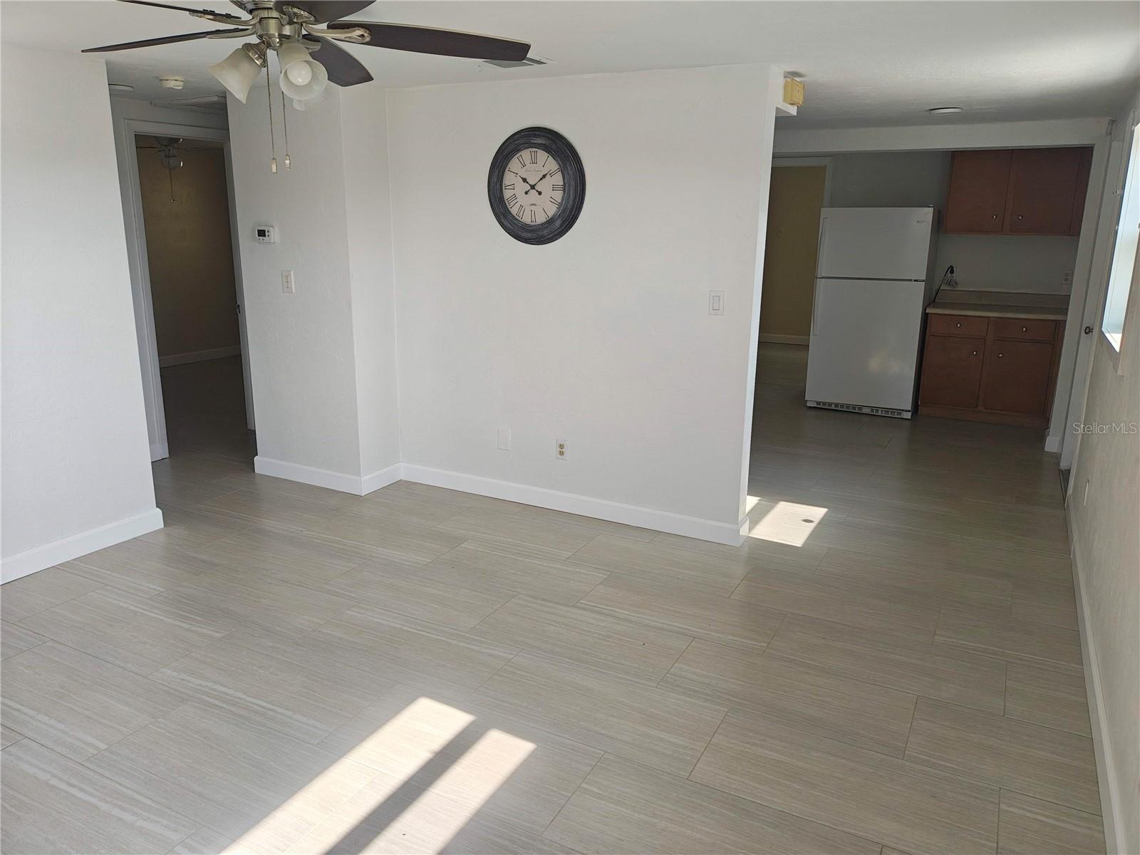 Listing photo id 1 for 11301 110th Terrace