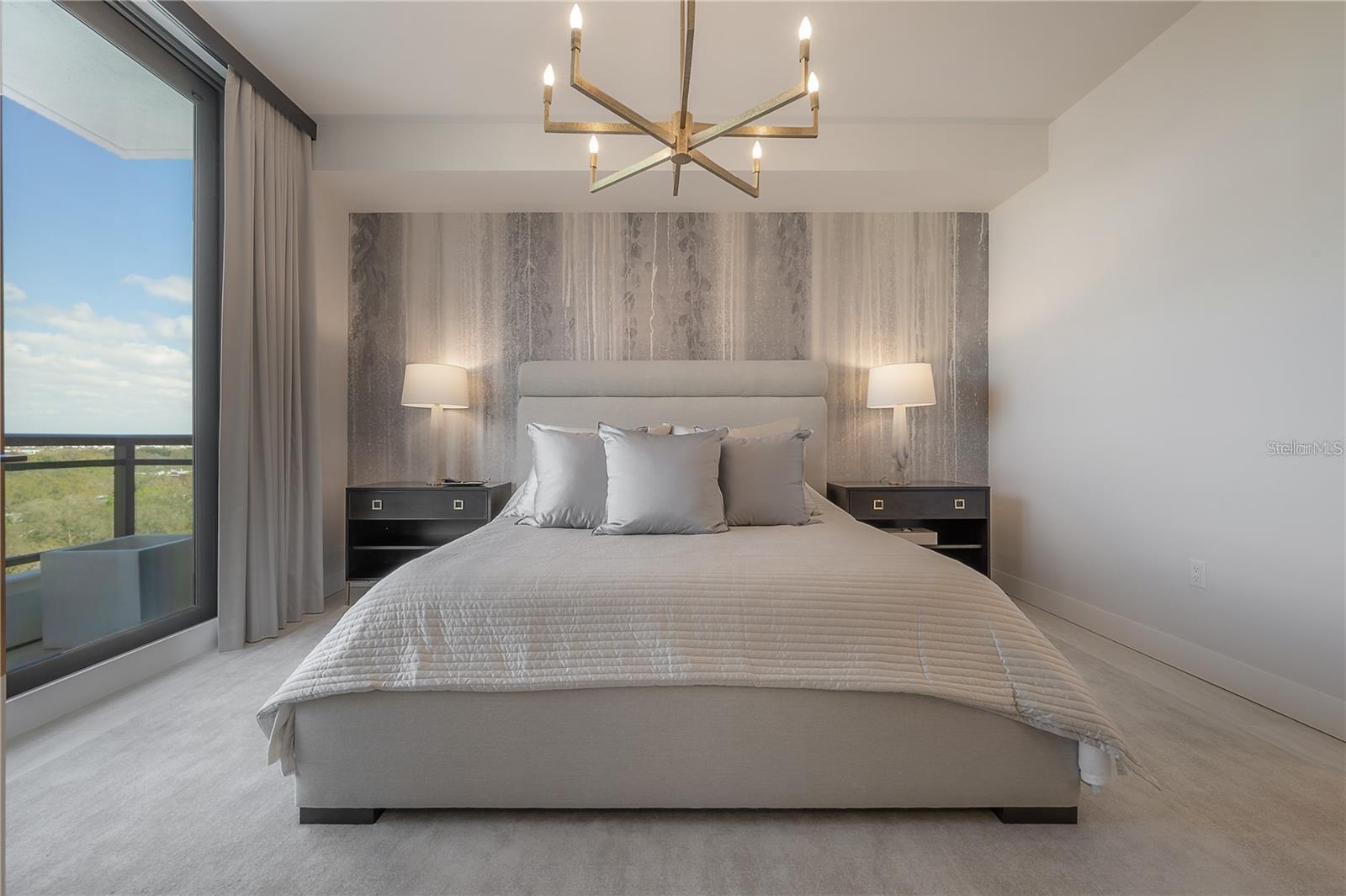 Image 20 of 58 For 2103 Bayshore Boulevard 903