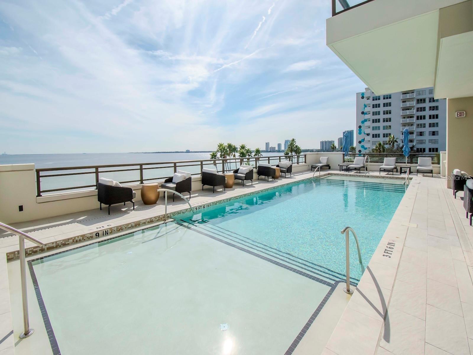 Image 46 of 58 For 2103 Bayshore Boulevard 903