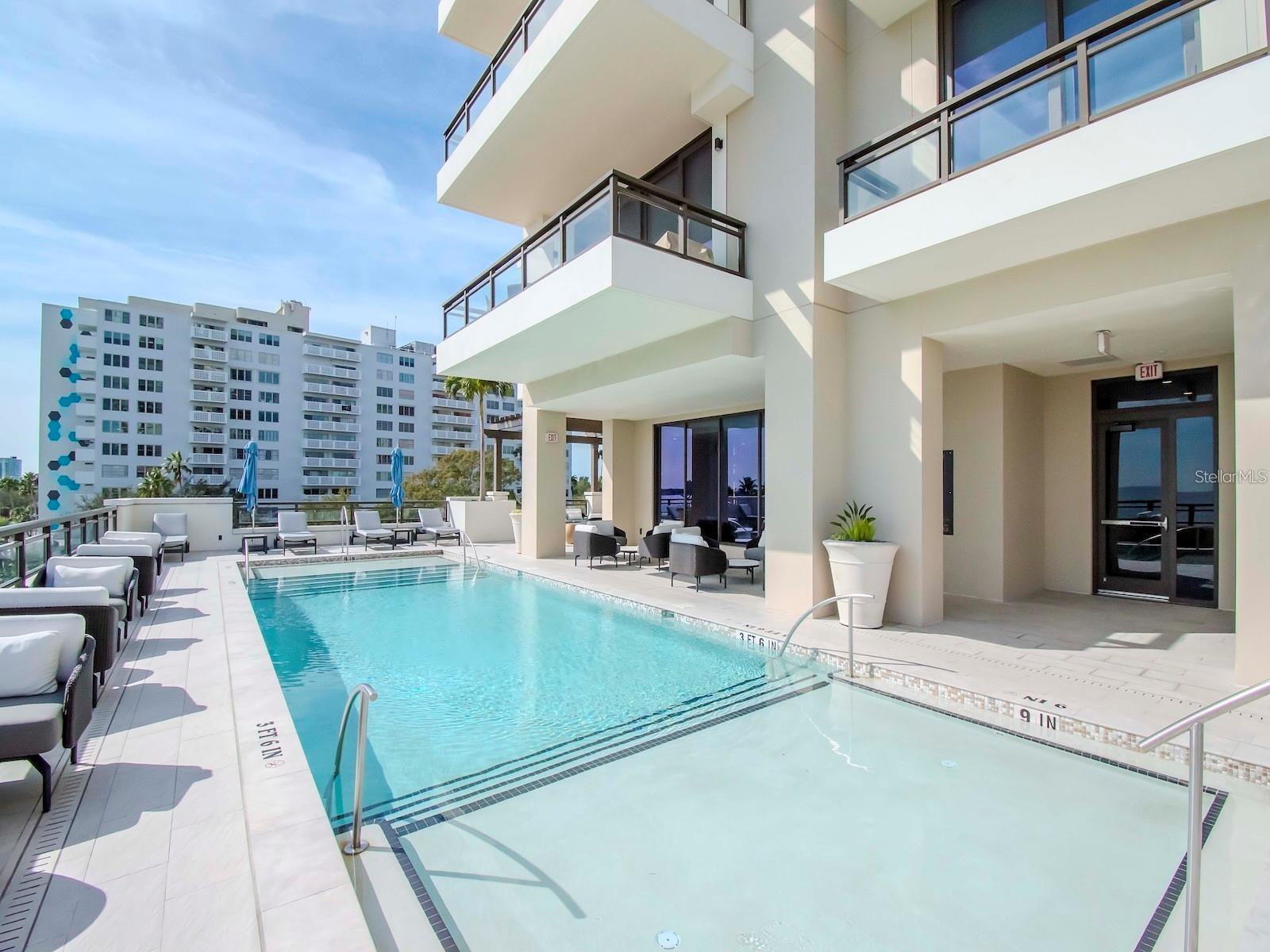 Image 49 of 58 For 2103 Bayshore Boulevard 903