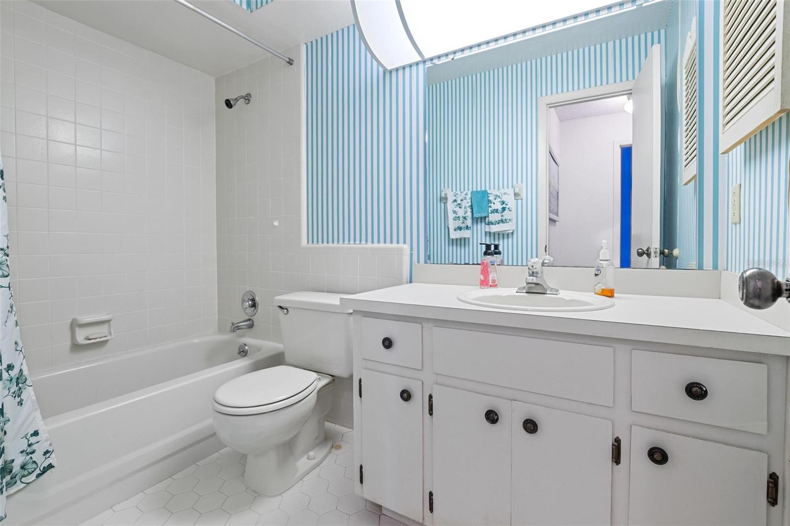 Image 14 of 24 For 2270 Firestone Place