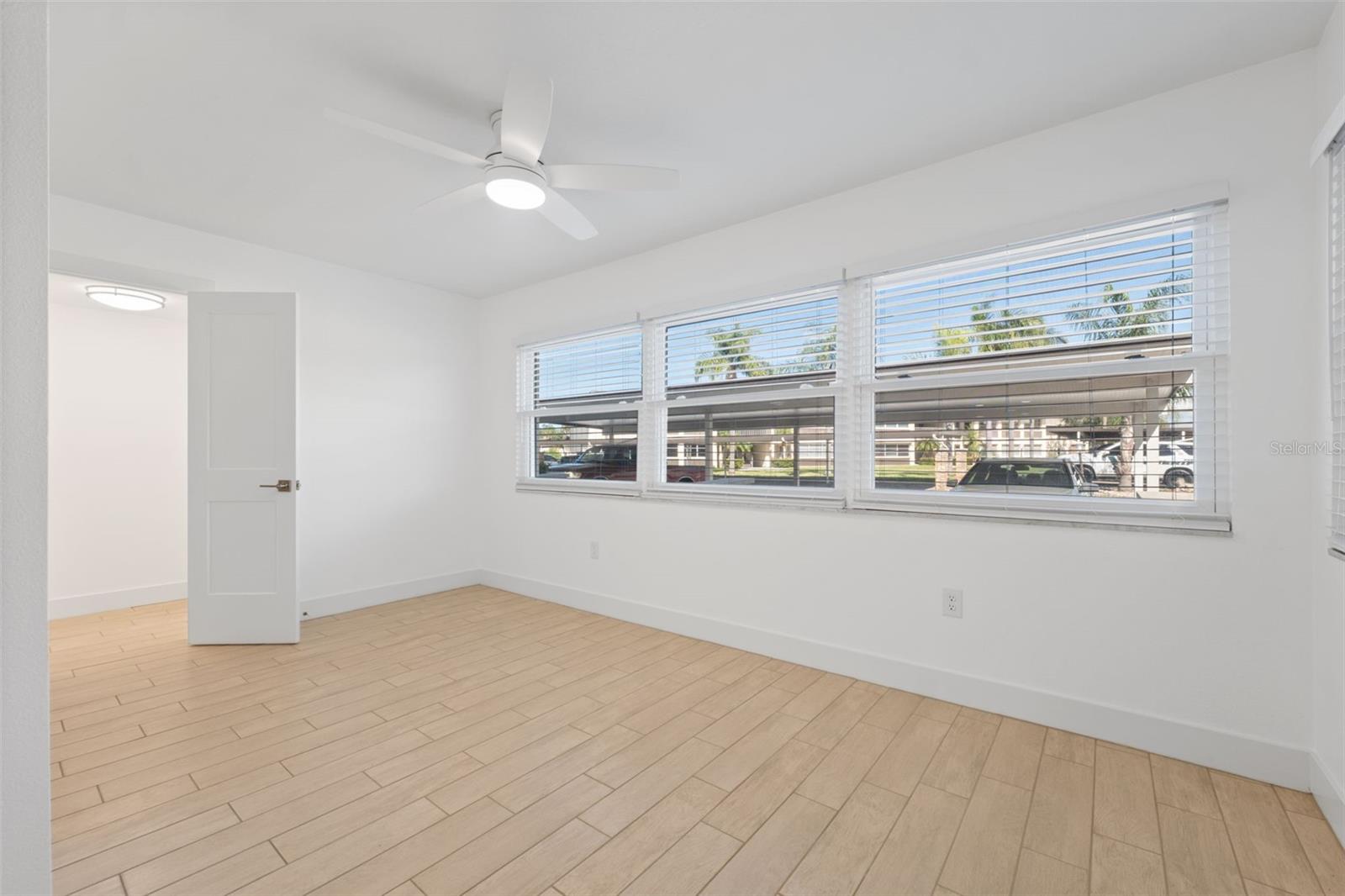 Image 10 of 54 For 4715 Jasper Drive 105