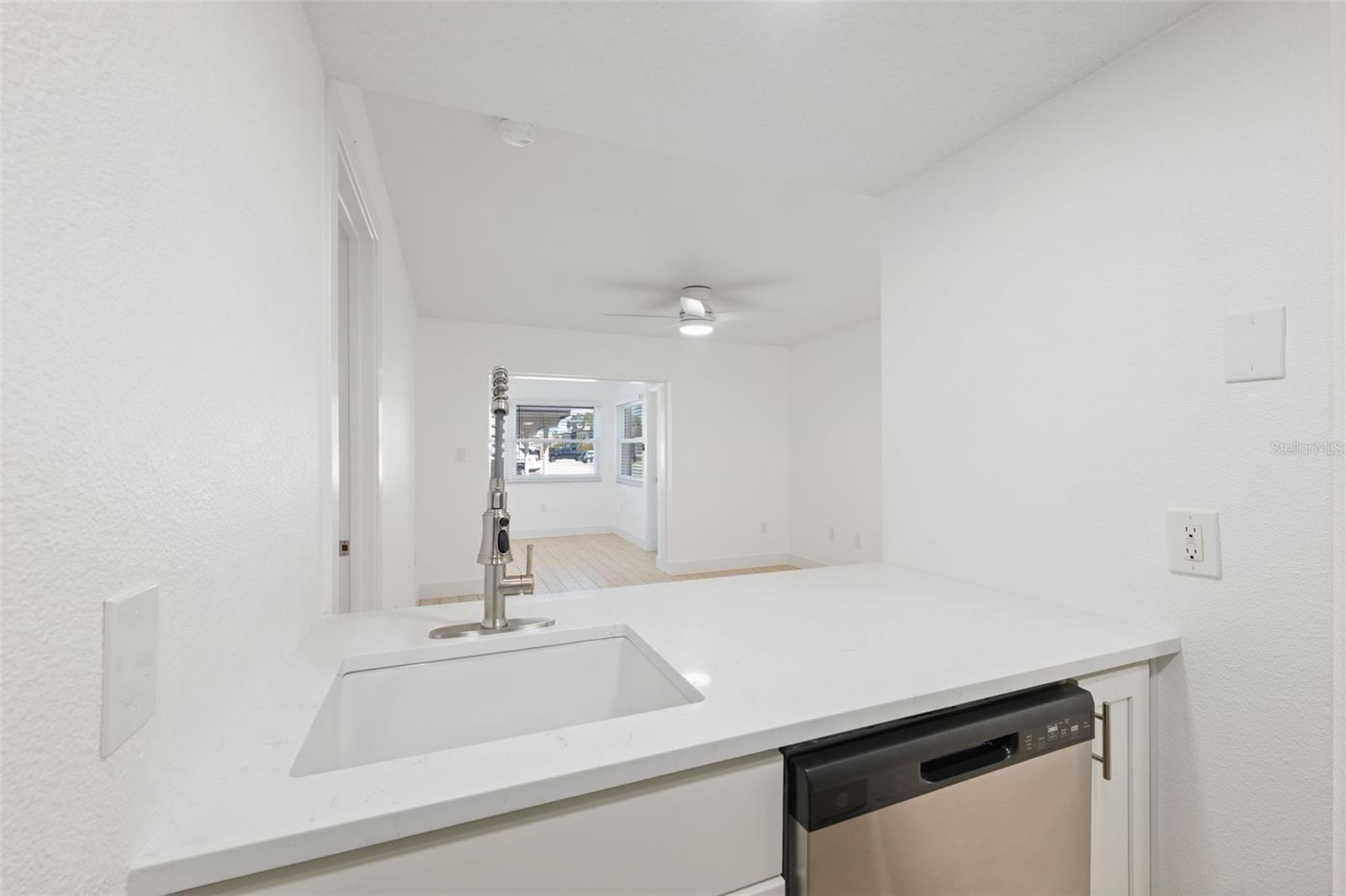 Image 13 of 54 For 4715 Jasper Drive 105