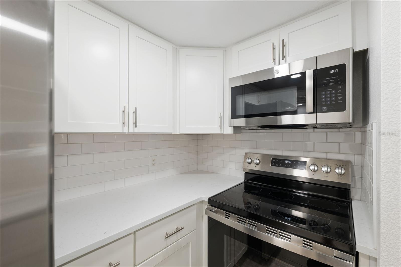 Image 15 of 54 For 4715 Jasper Drive 105