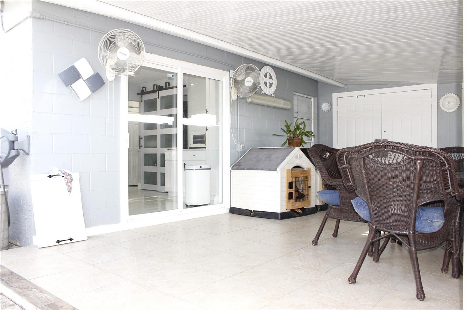 Image 33 of 42 For 10301 Fernglen Place