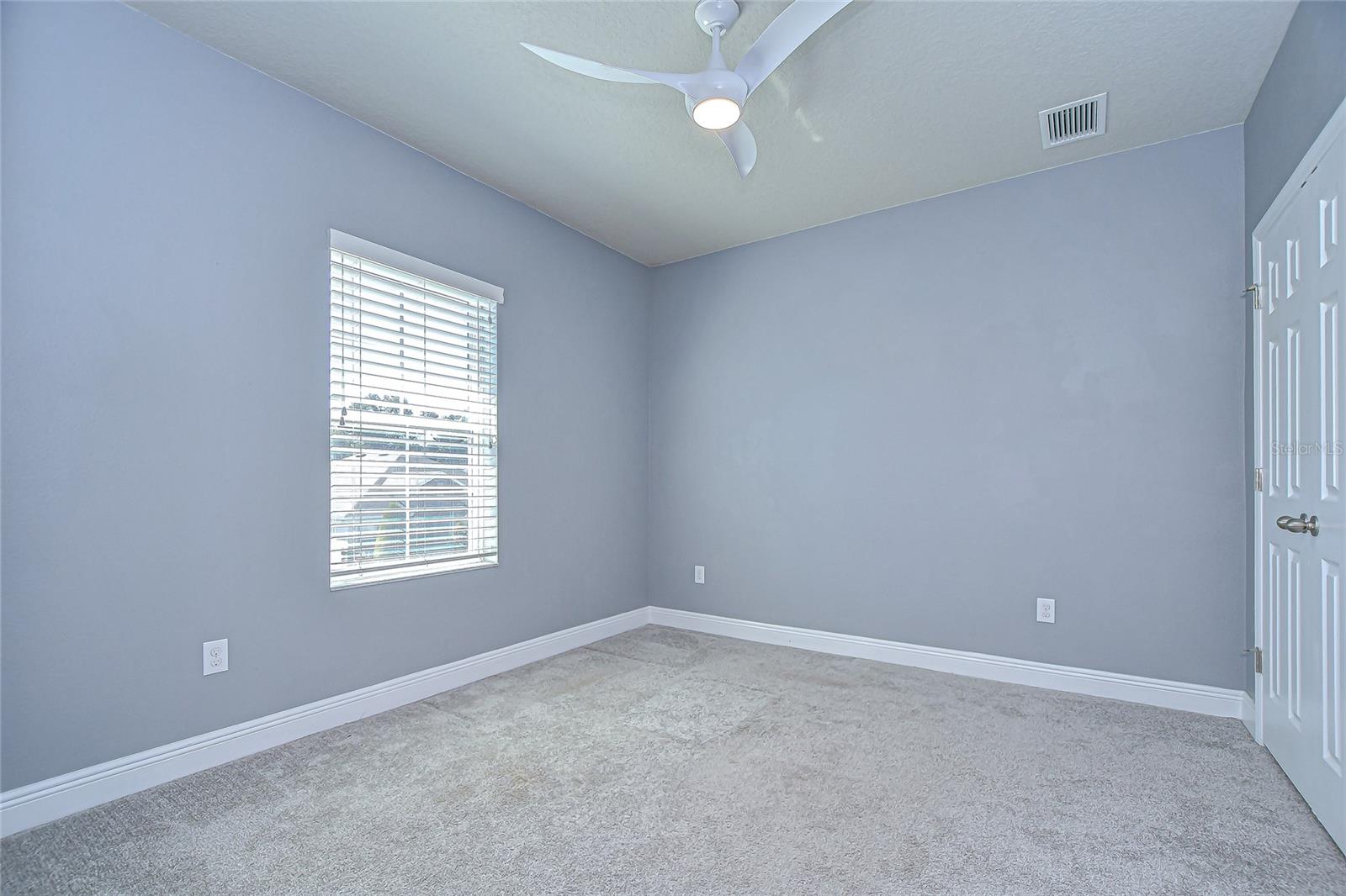 Listing photo id 27 for 1018 Tracey Ann Loop