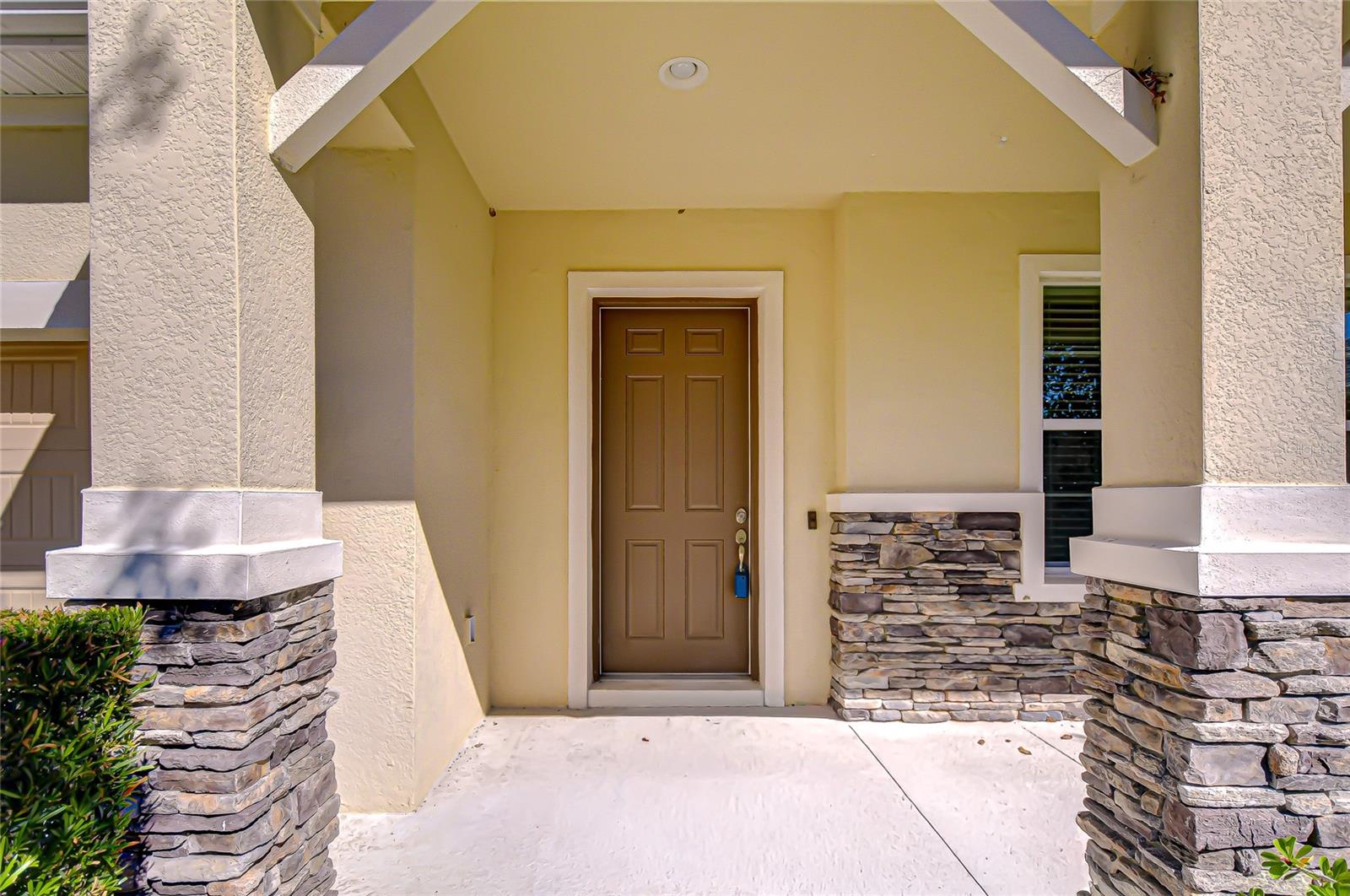 Listing photo id 39 for 1018 Tracey Ann Loop