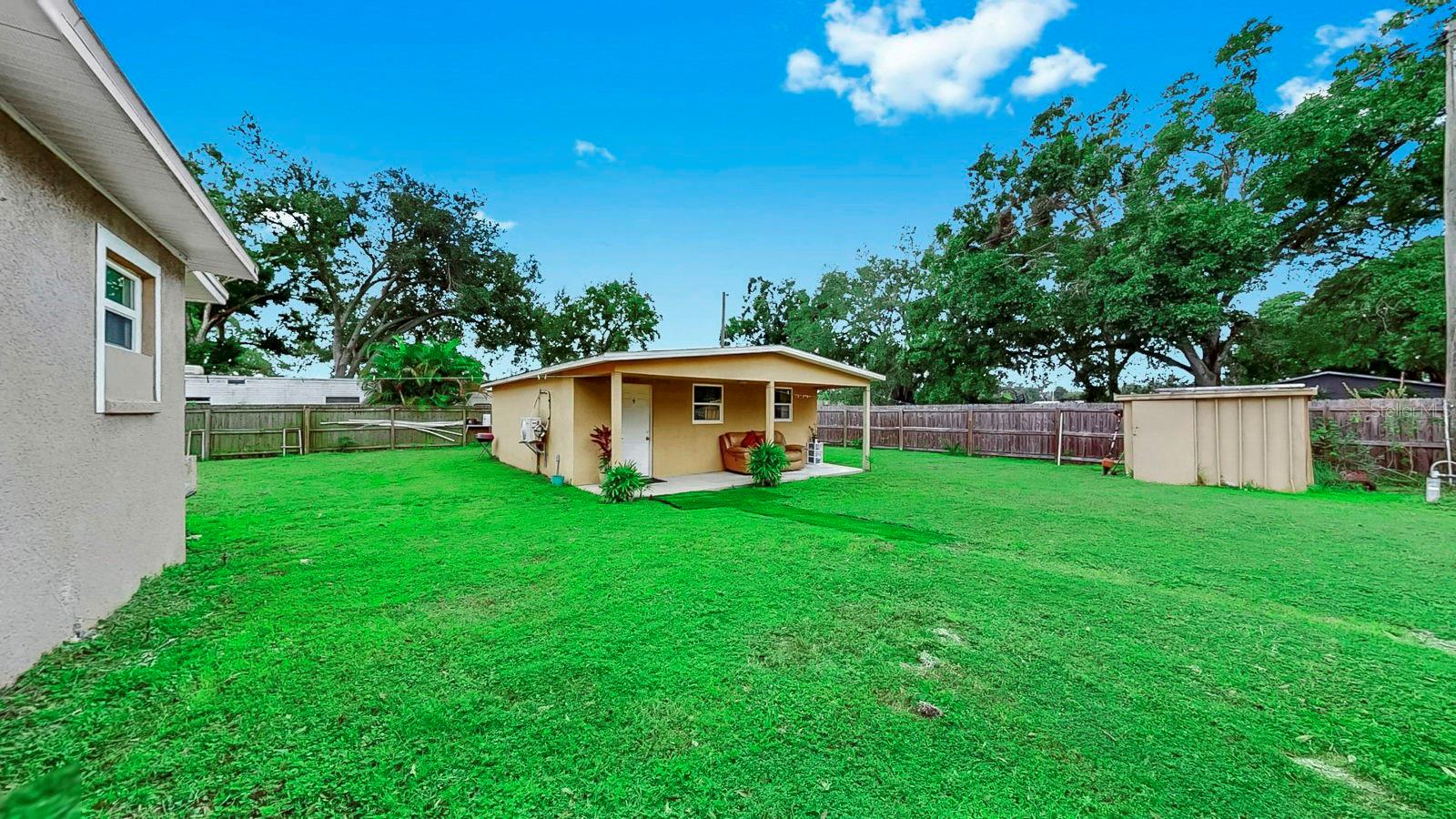 Image 17 of 49 For 6003 16th Avenue S