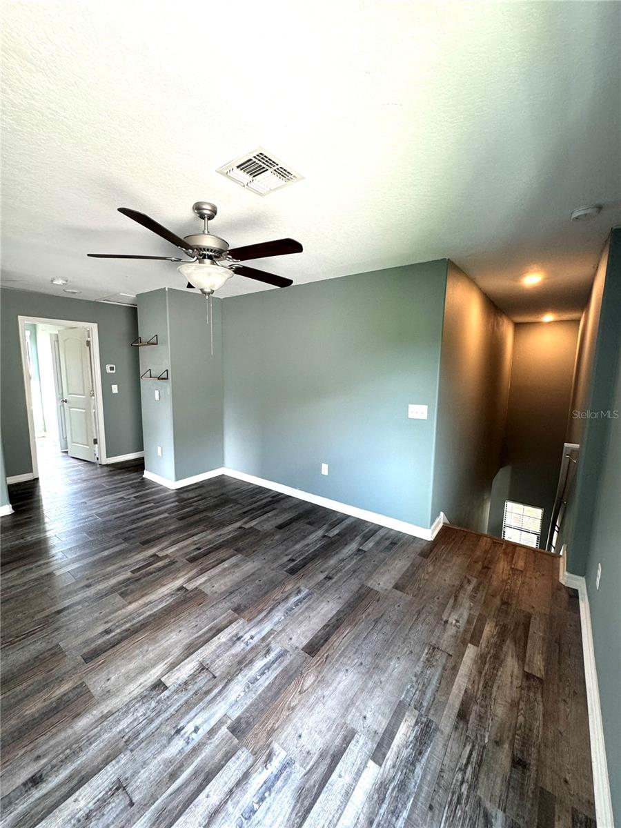 Image 16 of 39 For 4329 Globe Thistle Drive